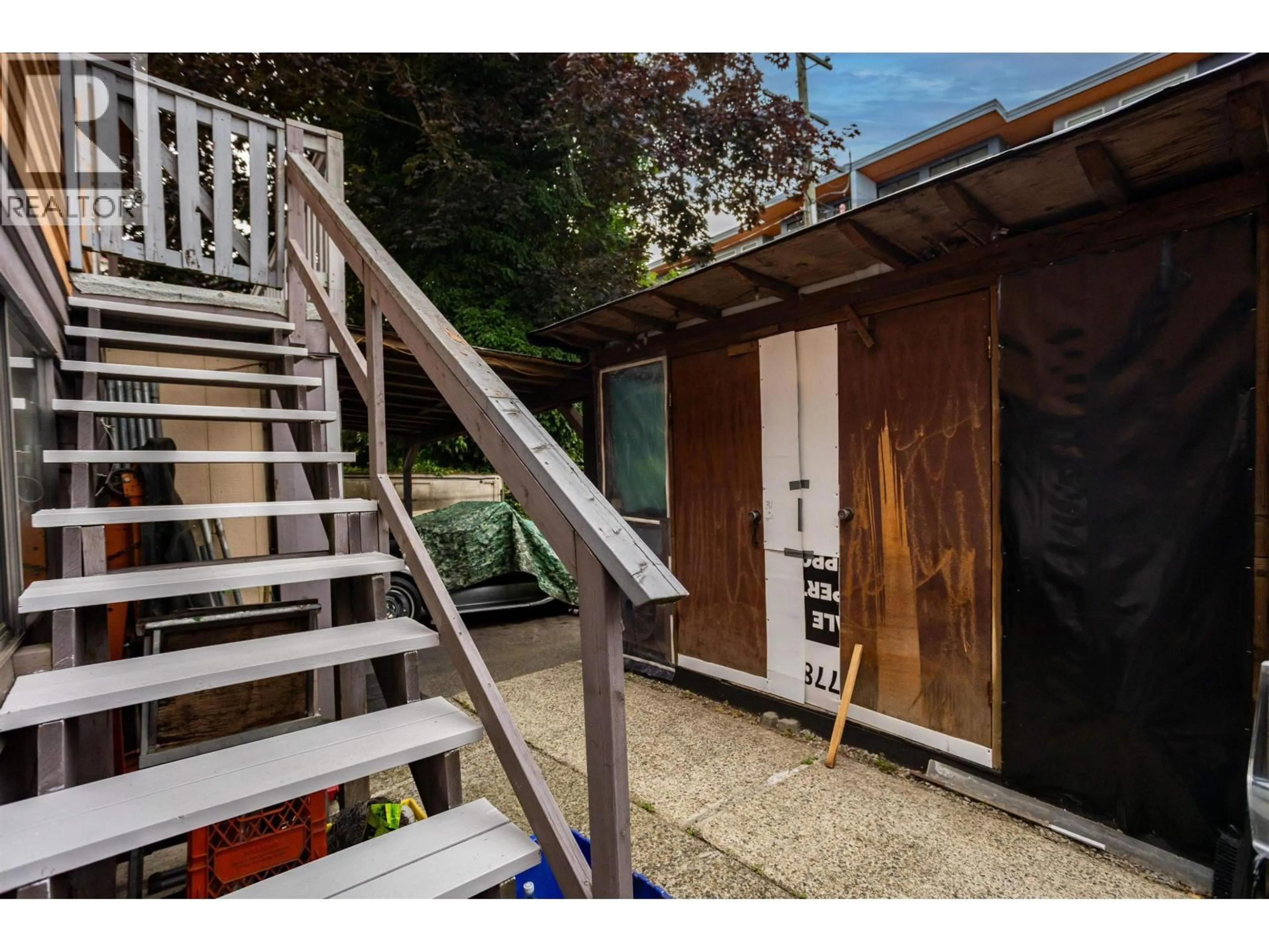 Unknown for 2351 HAWTHORNE AVENUE, Port Coquitlam British Columbia V3C1X1