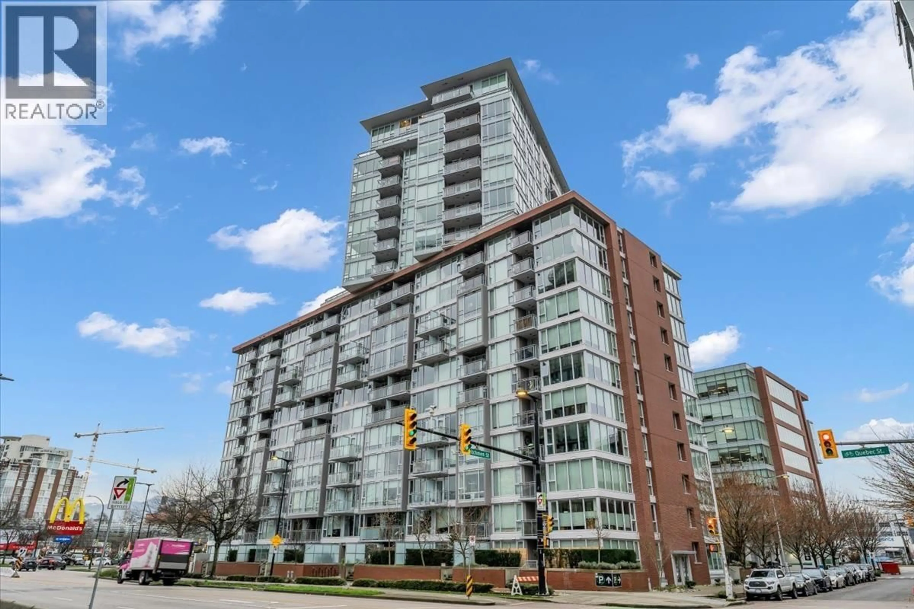 Patio, building for 713 - 1618 QUEBEC STREET, Vancouver British Columbia V6A0C5