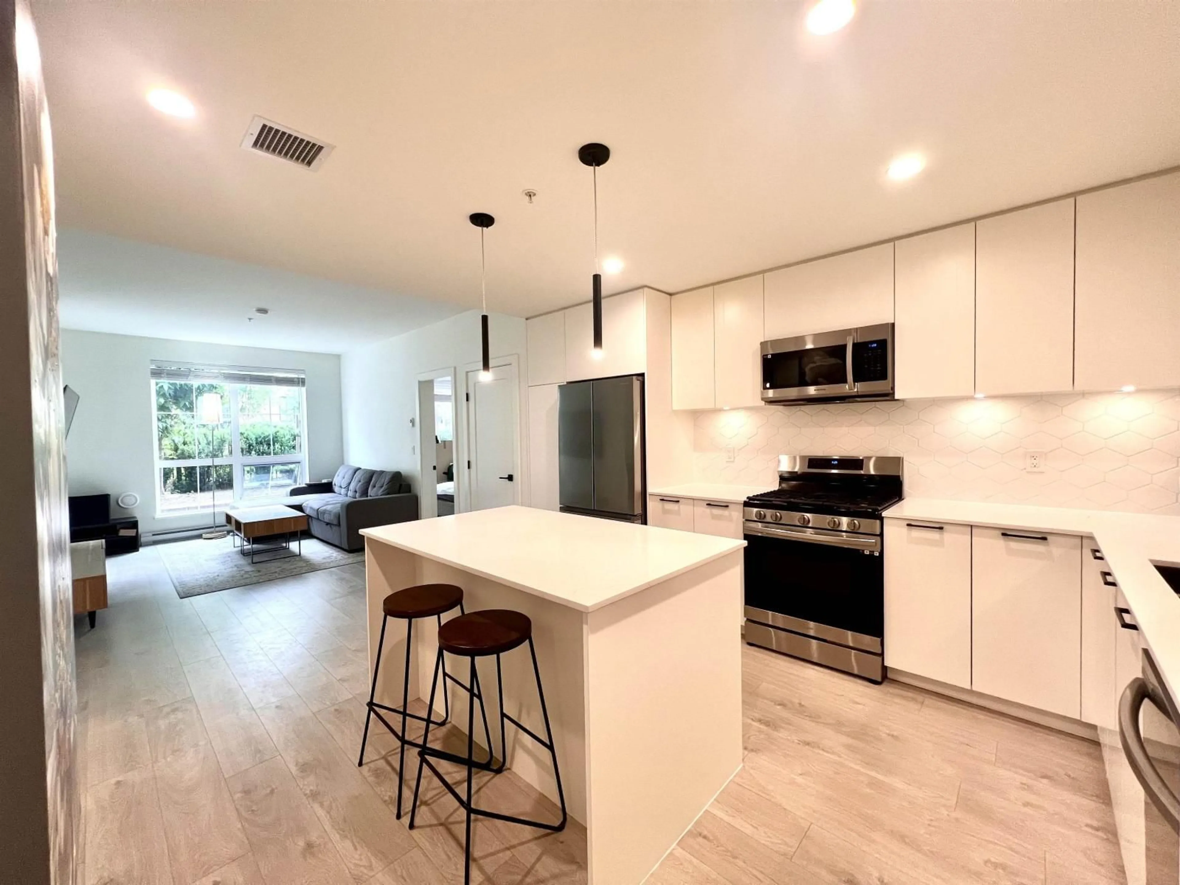 Open concept kitchen, unknown for 105 - 8380 200A STREET, Langley British Columbia V2Y3S5