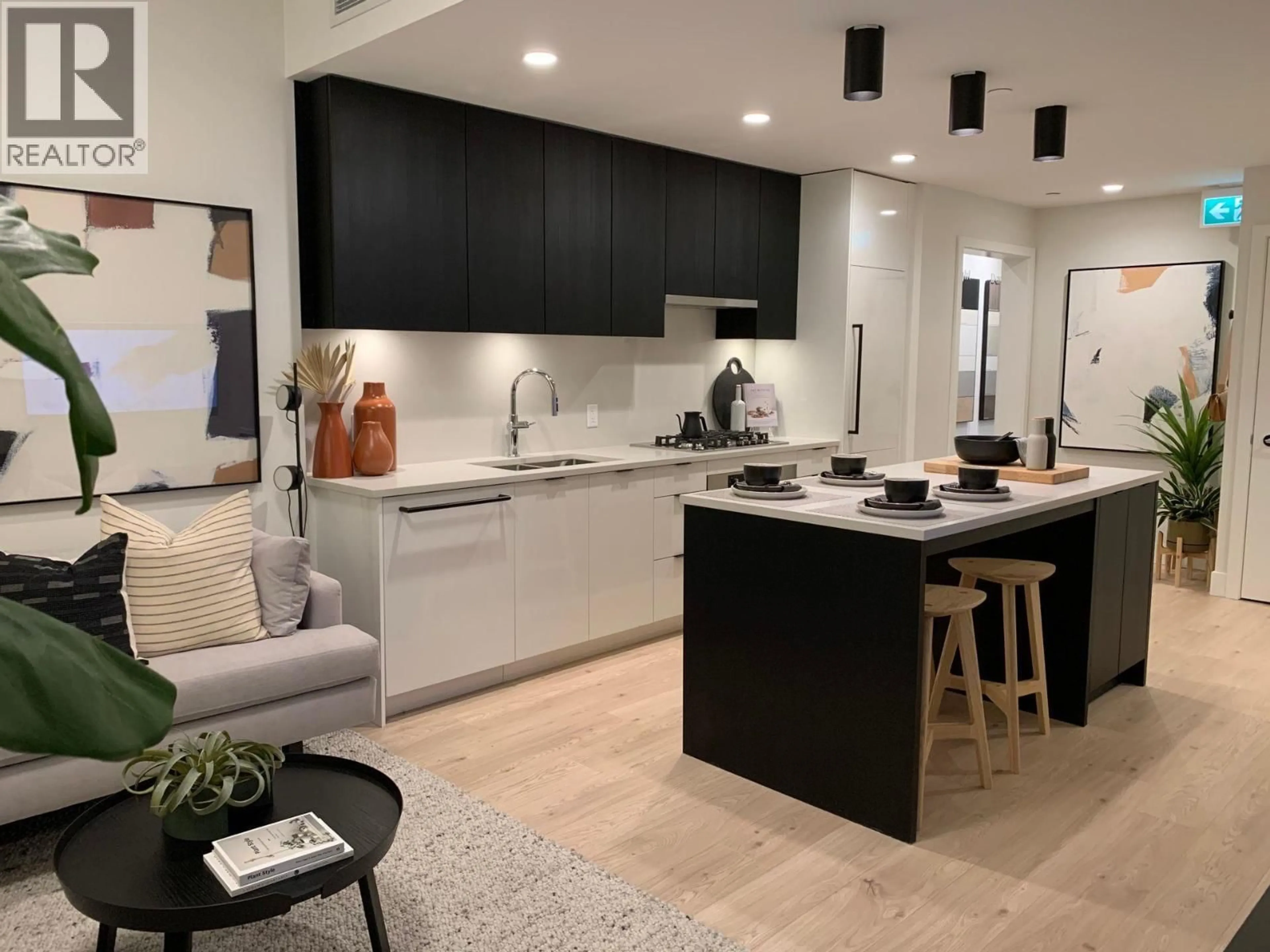Open concept kitchen, unknown for 1810 - 230 KEARY STREET, New Westminster British Columbia V3L0E3