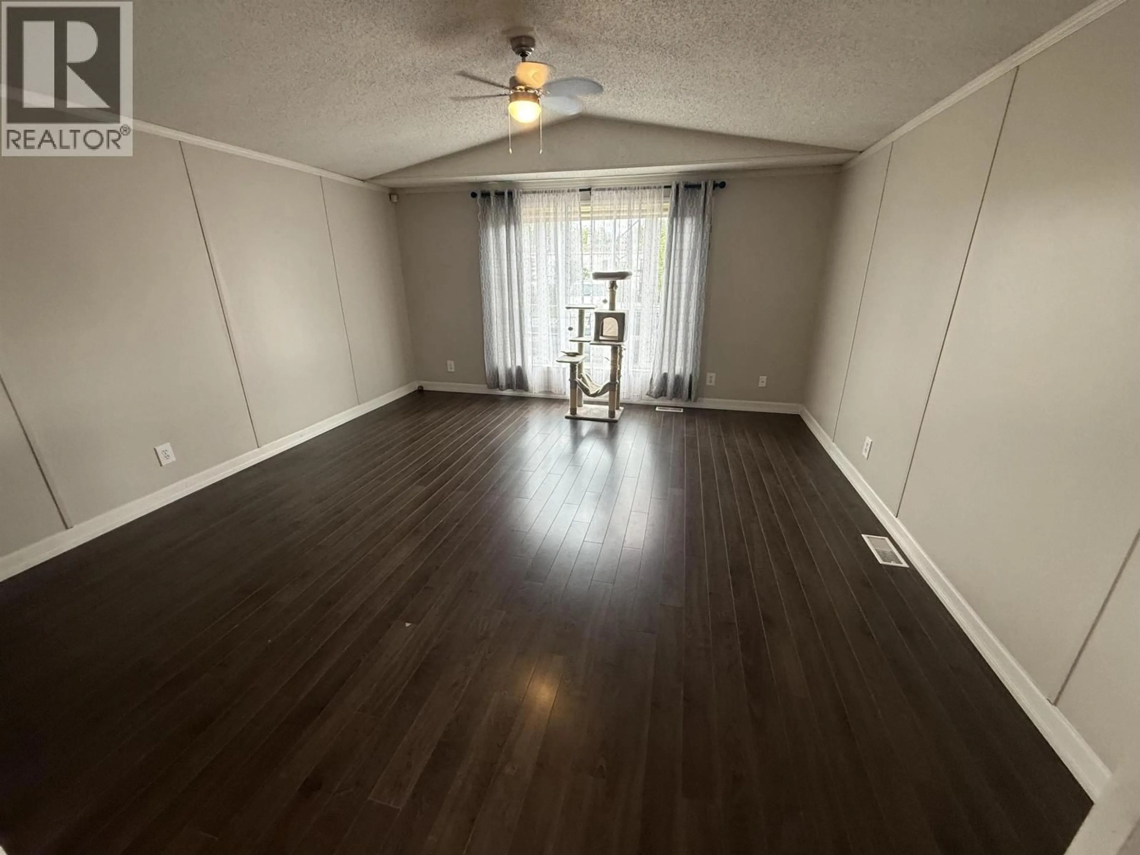 A pic of a room for 172 - 9207 82 STREET, Fort St. John British Columbia V1J5G6