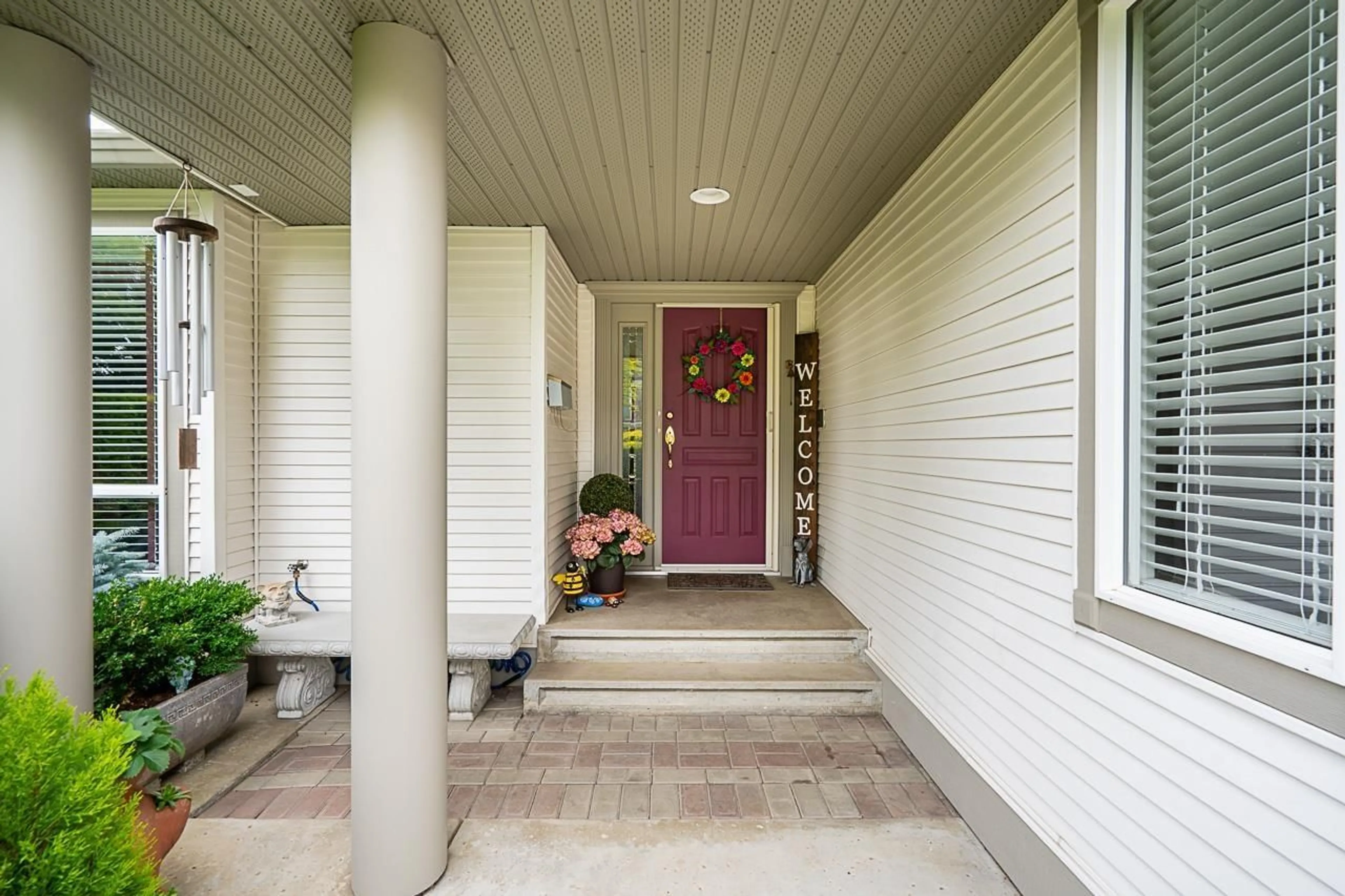 Indoor entryway for 8135 BARNETT STREET, Mission British Columbia V3A4X4