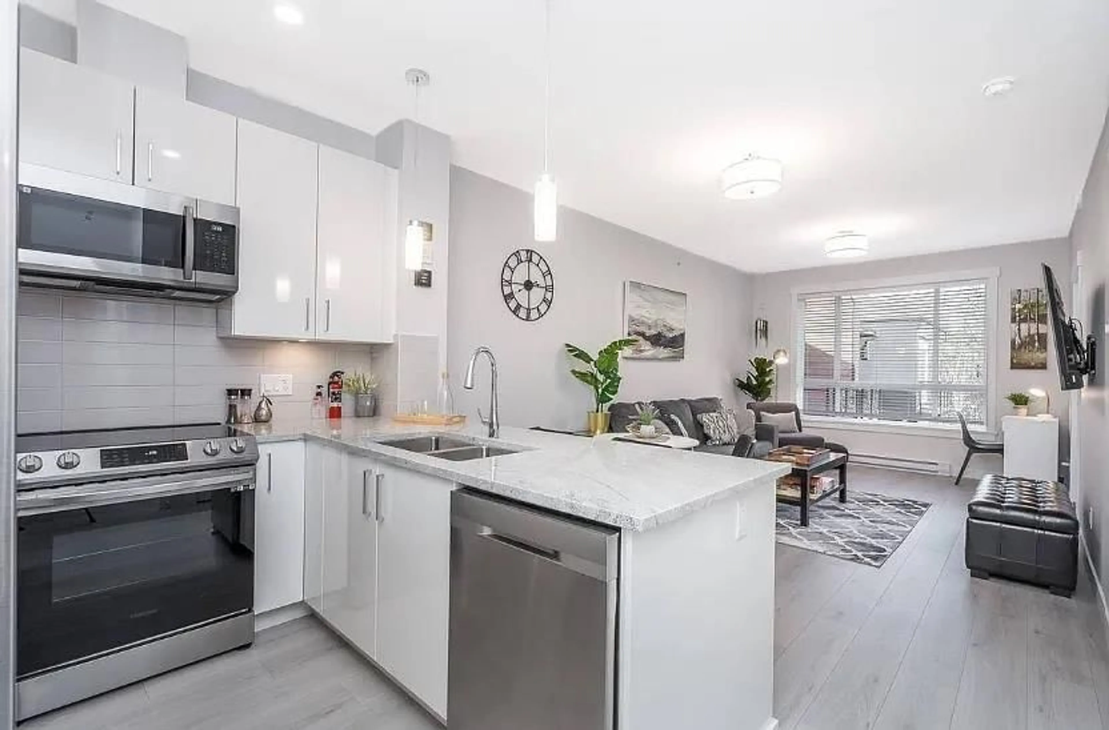 Open concept kitchen, unknown for 400 - 32690 14TH AVENUE, Mission British Columbia V2V0K5