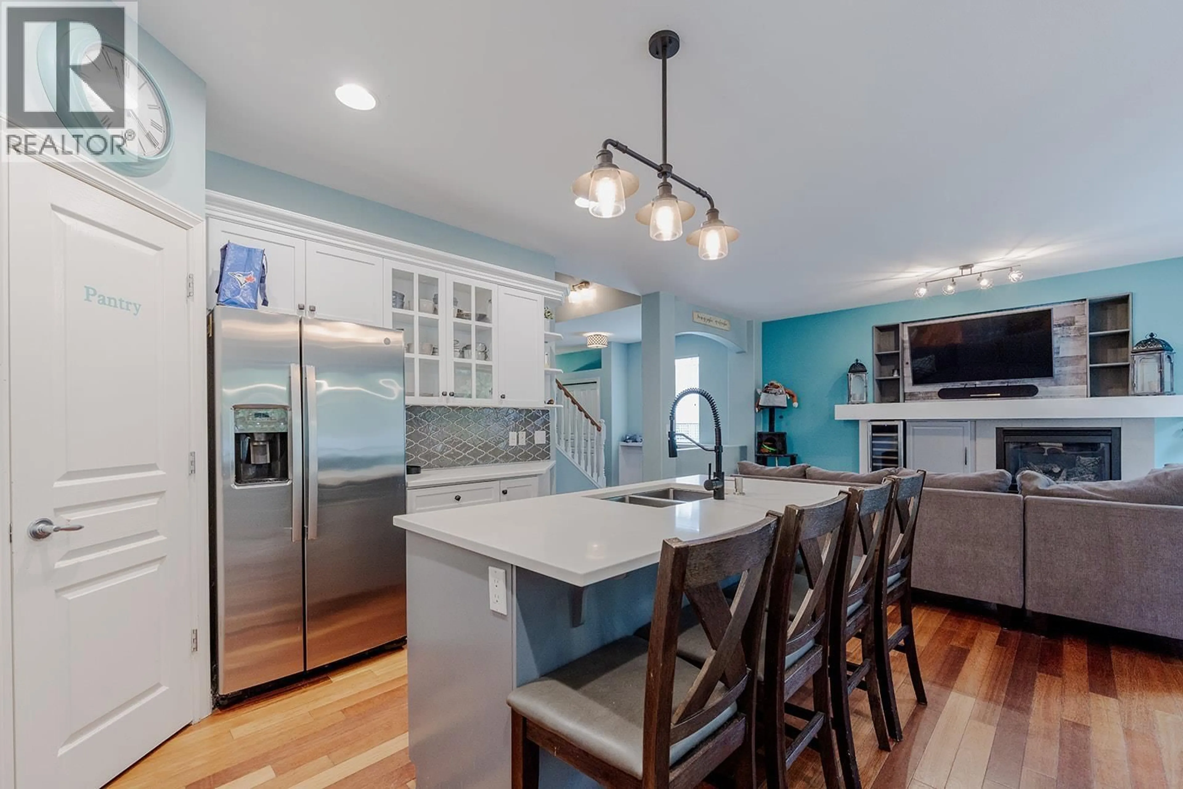Open concept kitchen, unknown for 24330 100B AVENUE, Maple Ridge British Columbia V2W1X3