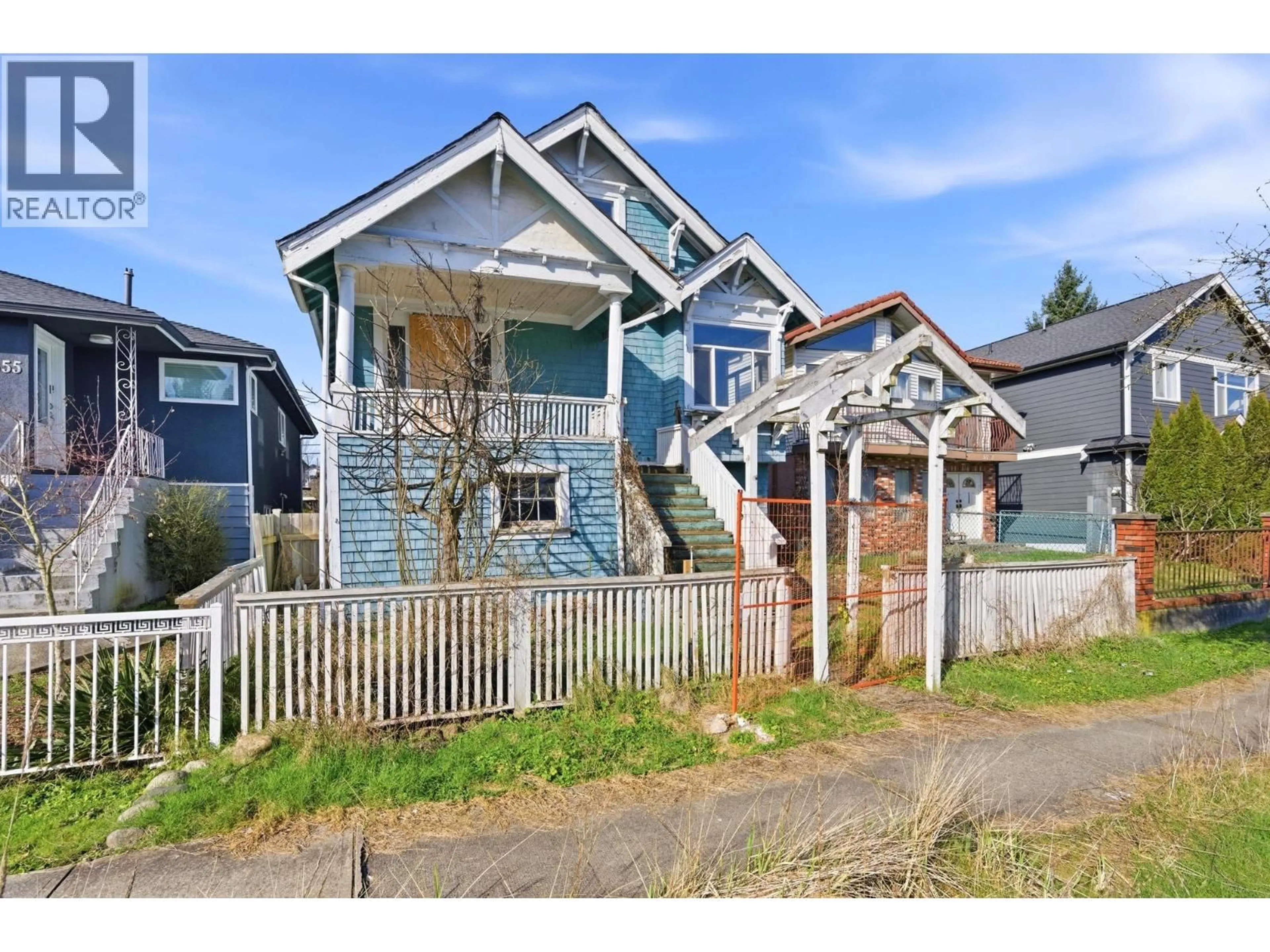 Unknown for 5541 LANARK STREET, Vancouver British Columbia V5P2Y2