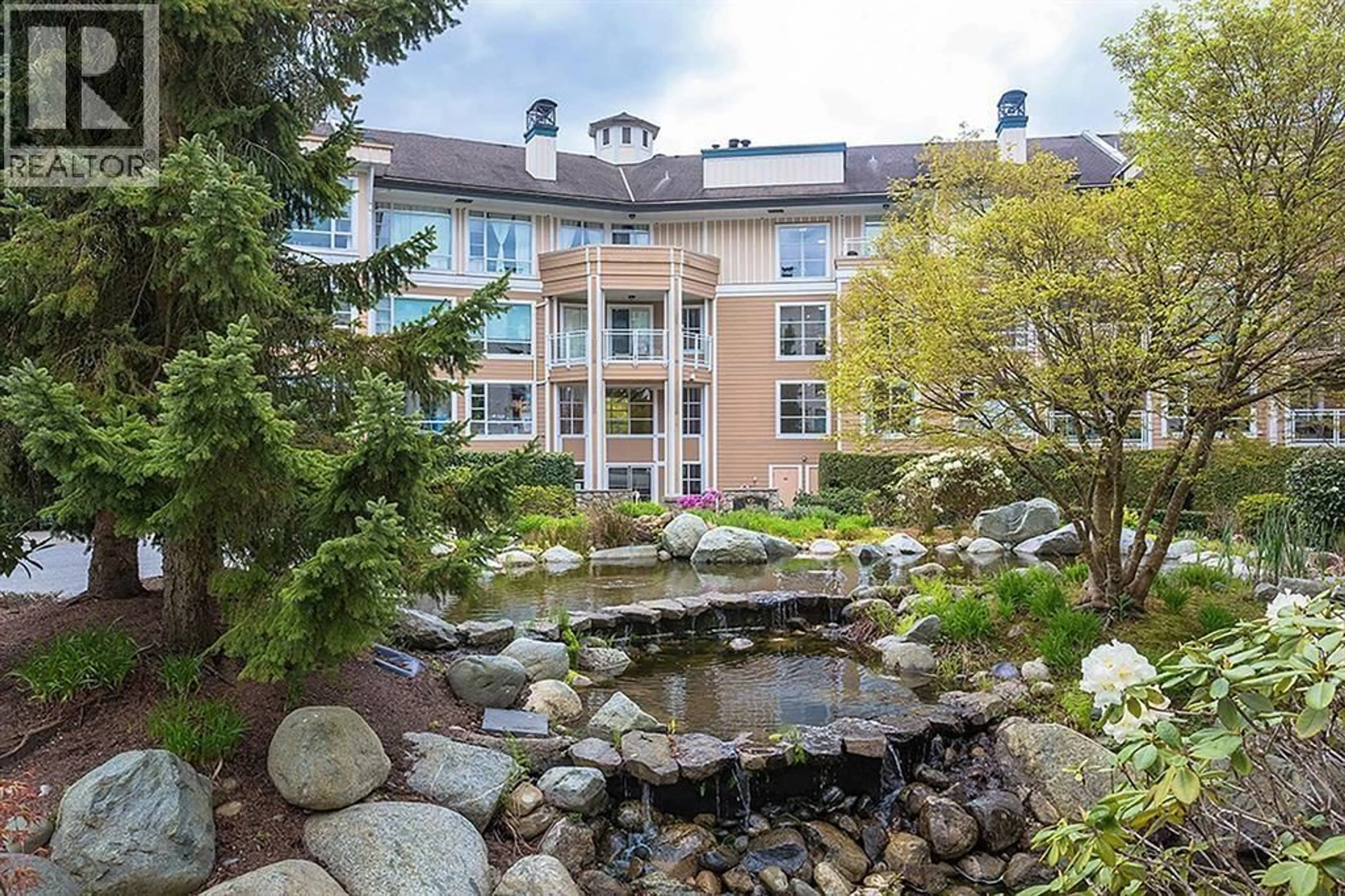 Patio, water/lake/river/ocean view for 422 - 3629 DEERCREST DRIVE, North Vancouver British Columbia V7G2S9
