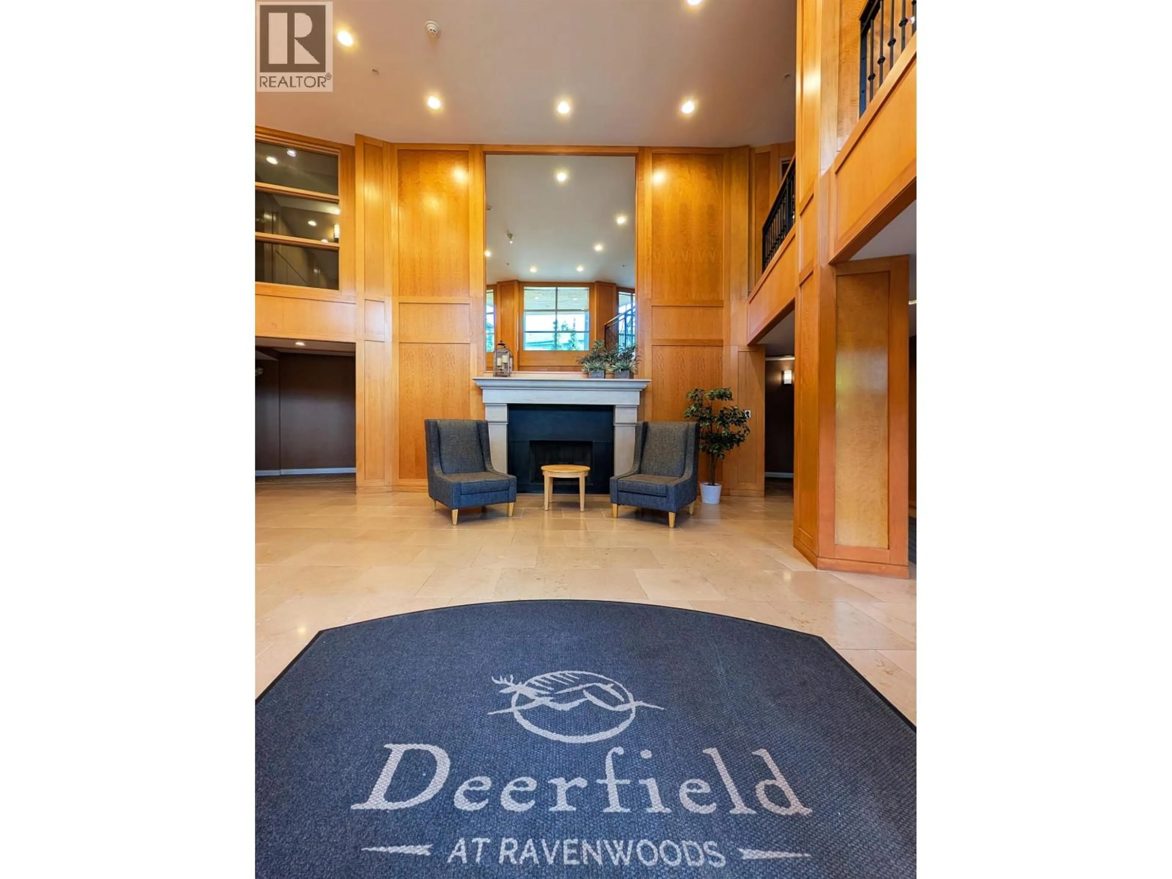 Lobby for 422 - 3629 DEERCREST DRIVE, North Vancouver British Columbia V7G2S9
