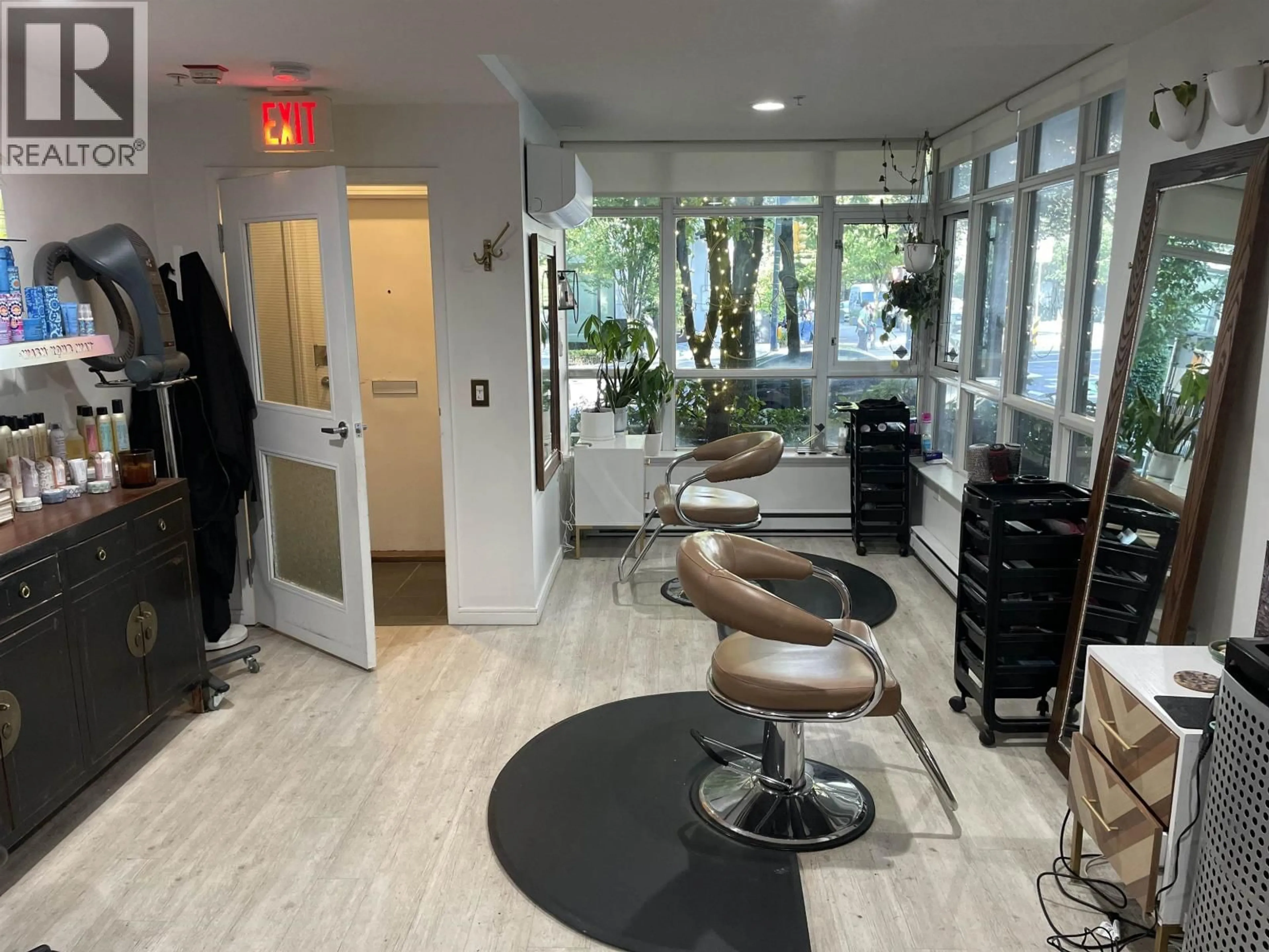 Unknown for 891 HELMCKEN STREET, Vancouver British Columbia V6Z1B1