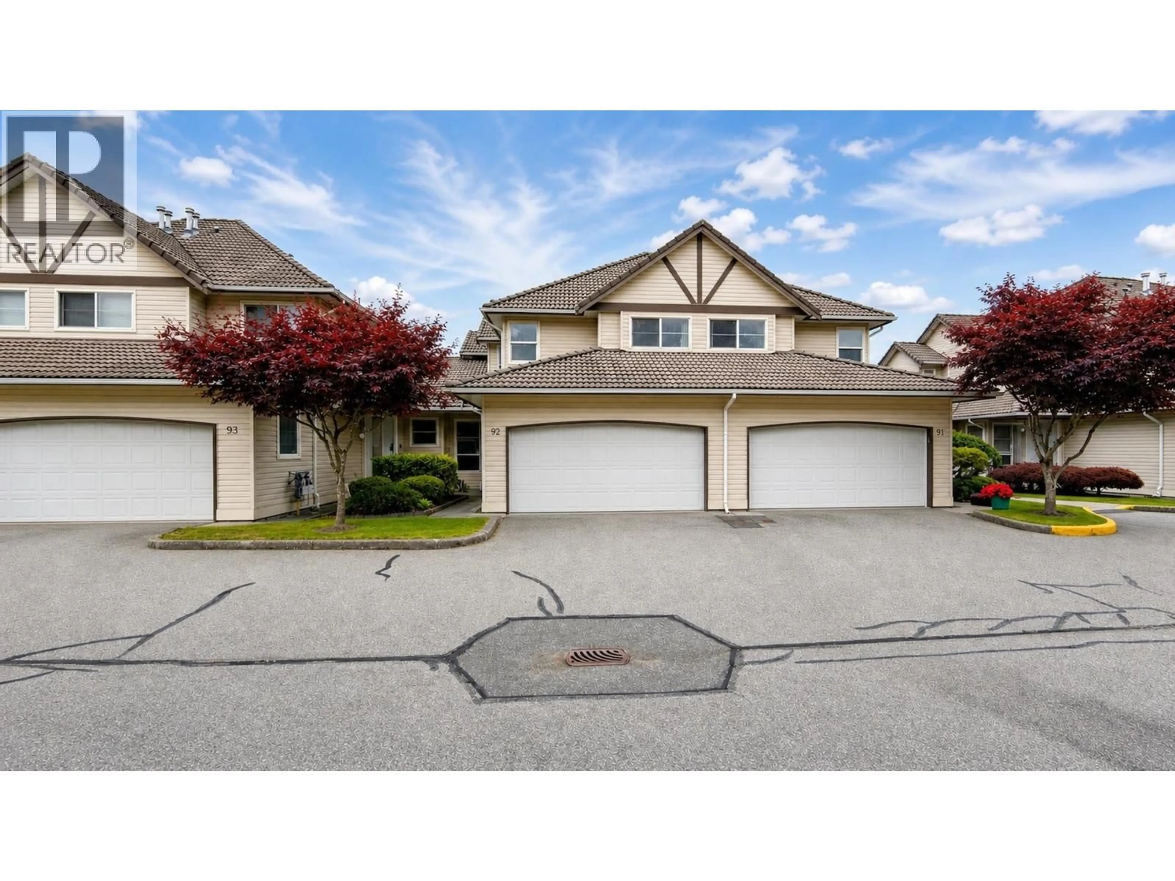 A pic from outside/outdoor area/front of a property/back of a property/a pic from drone, street for 92 - 758 RIVERSIDE DRIVE, Port Coquitlam British Columbia V3B7V8