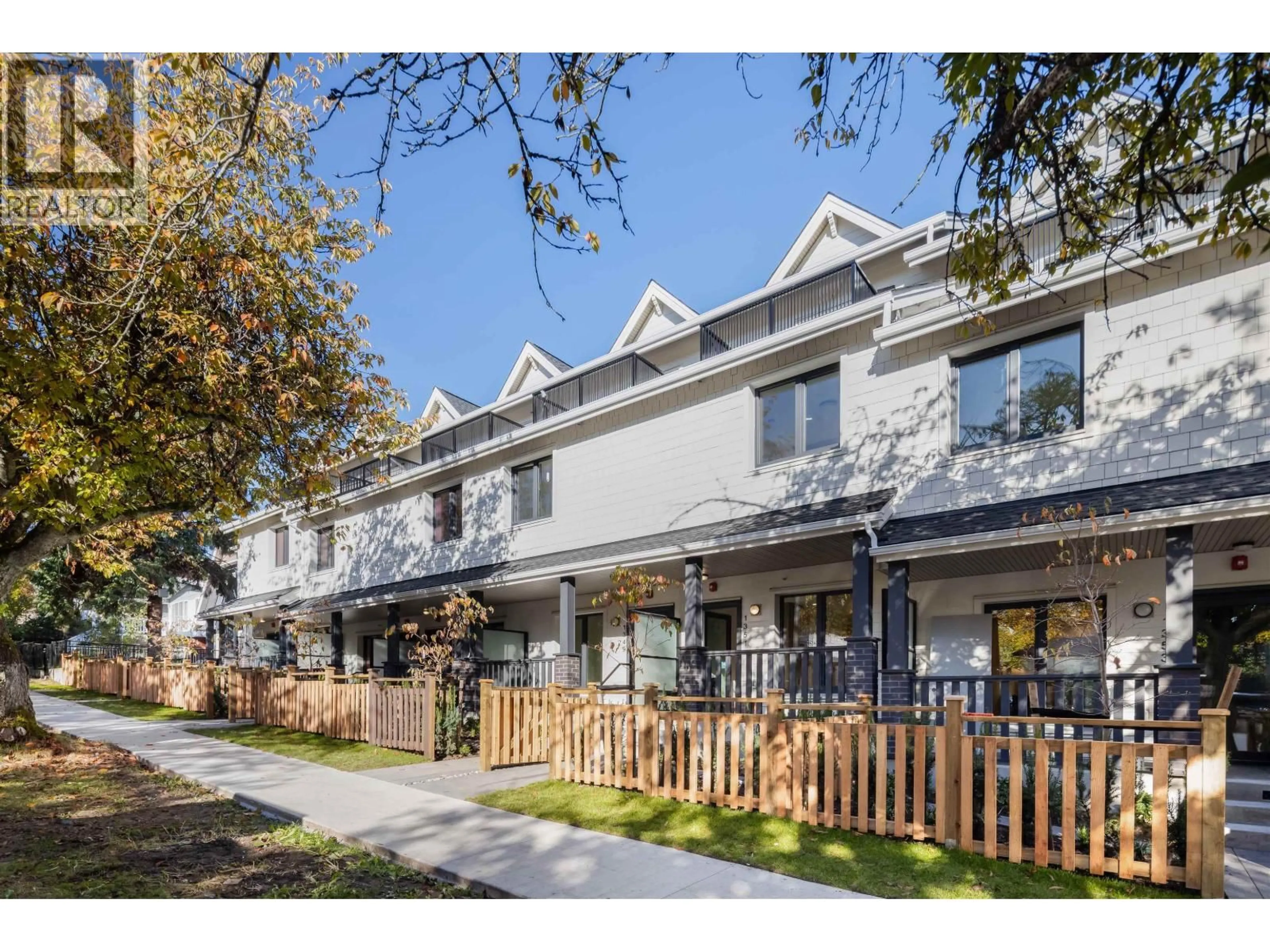 Home with vinyl exterior material, street for 1341 21ST AVENUE, Vancouver British Columbia V5V1T1