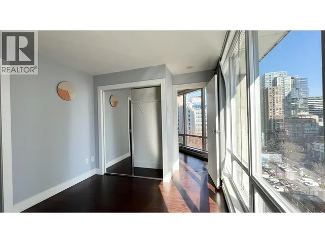 1107 - 565 SMITHE STREET, Vancouver 5