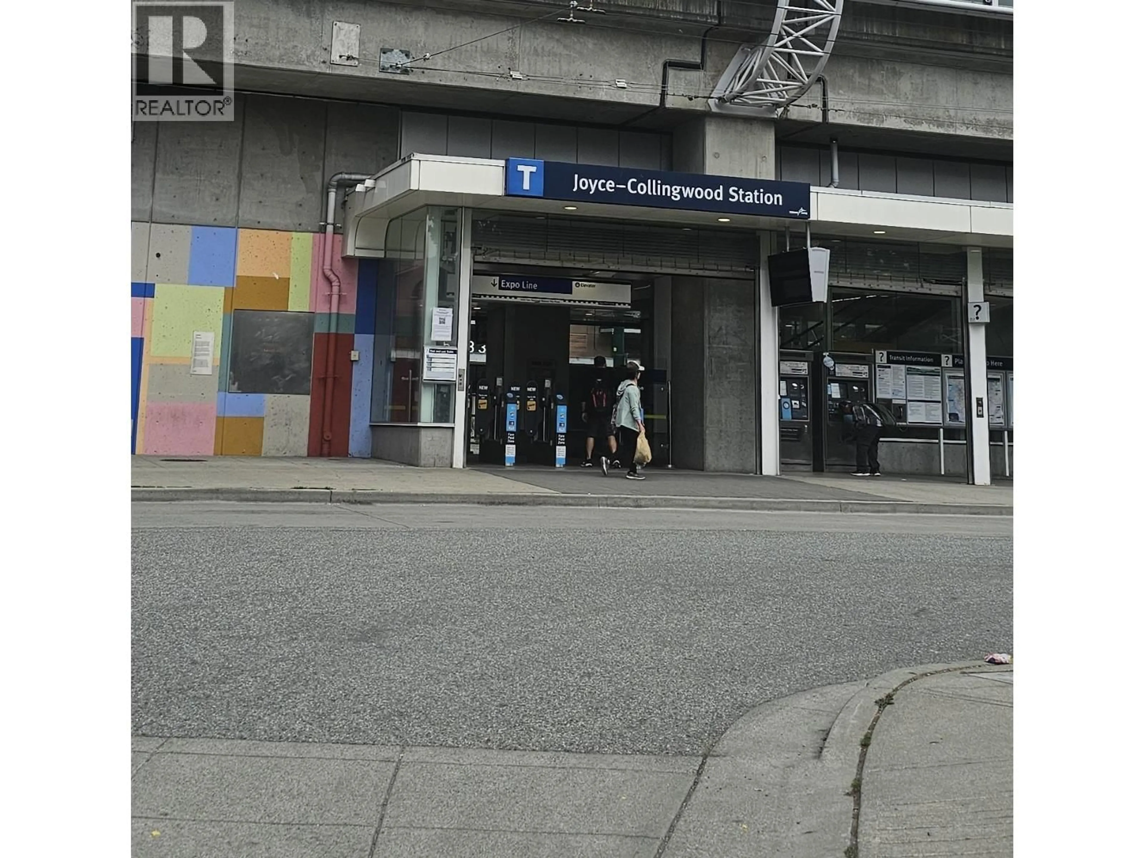 Unknown for 5350 CECIL STREET, Vancouver British Columbia V5R4E5