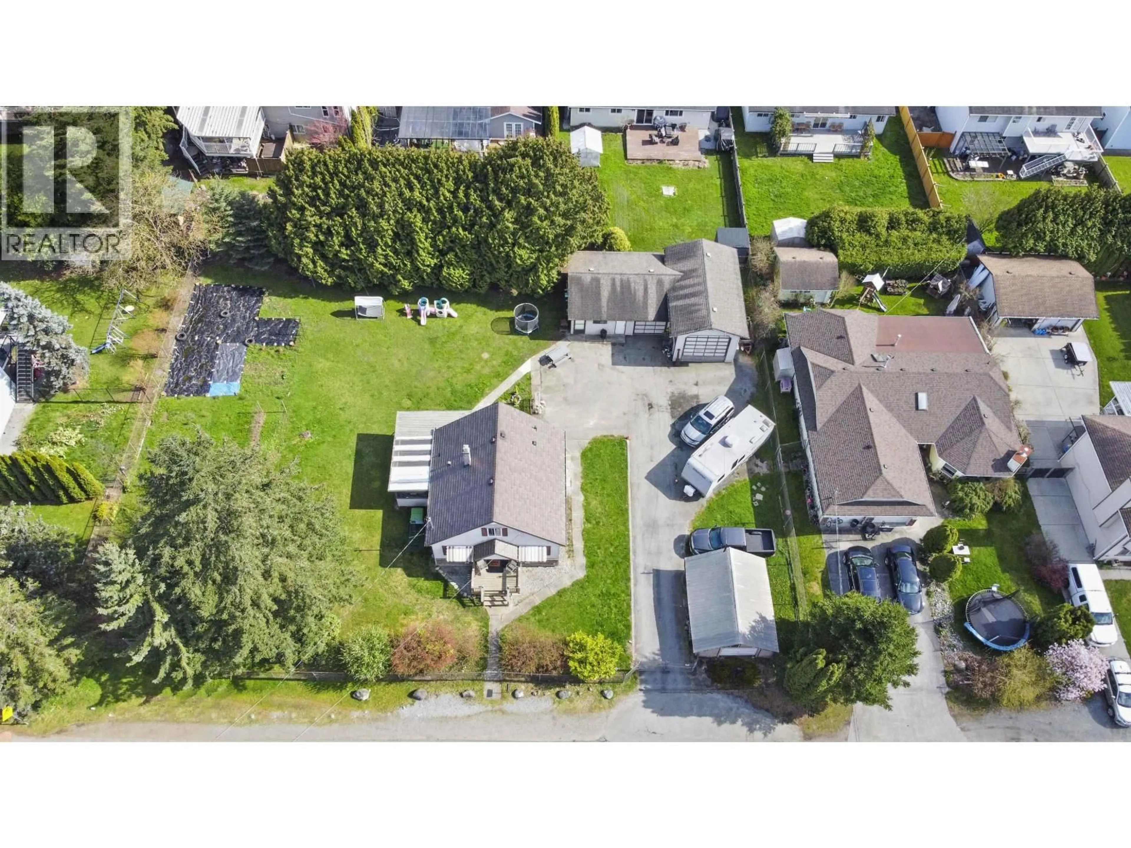 A pic from outside/outdoor area/front of a property/back of a property/a pic from drone, street for 20138 LORNE AVENUE, Maple Ridge British Columbia V2X1G1