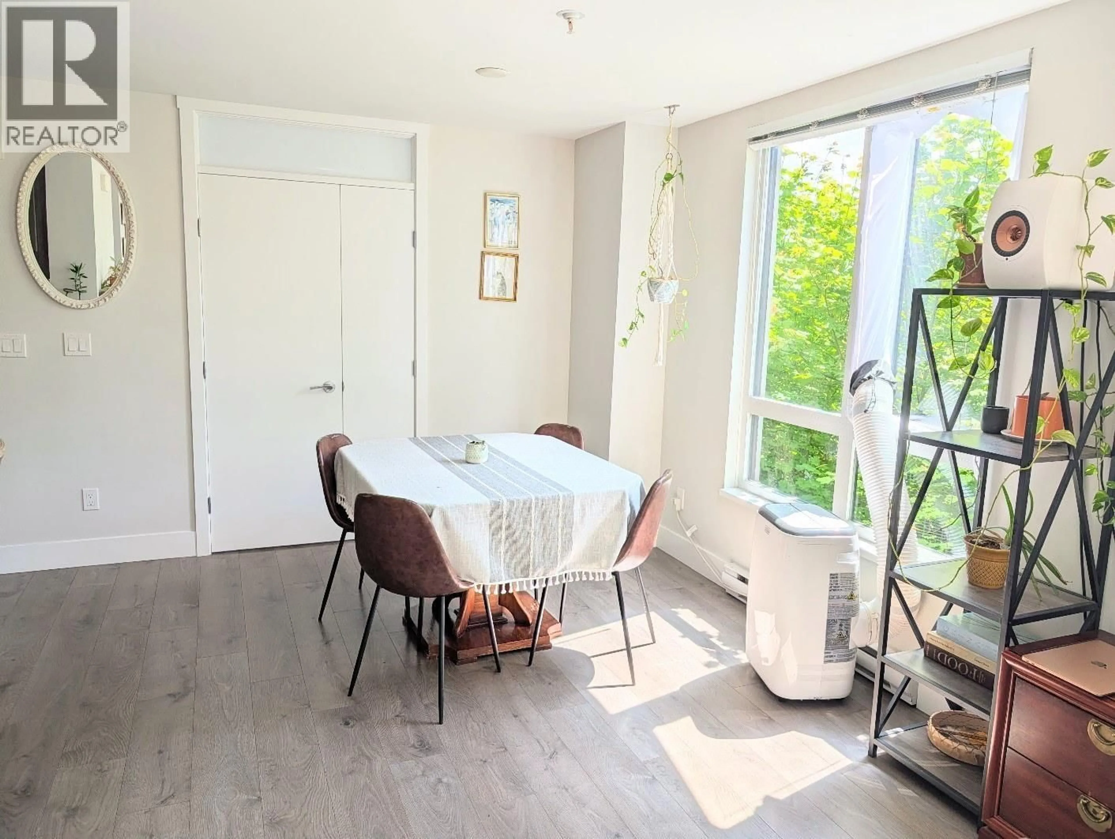 A pic of a room for 1312 FIFTH AVENUE, New Westminster British Columbia V3M0K5