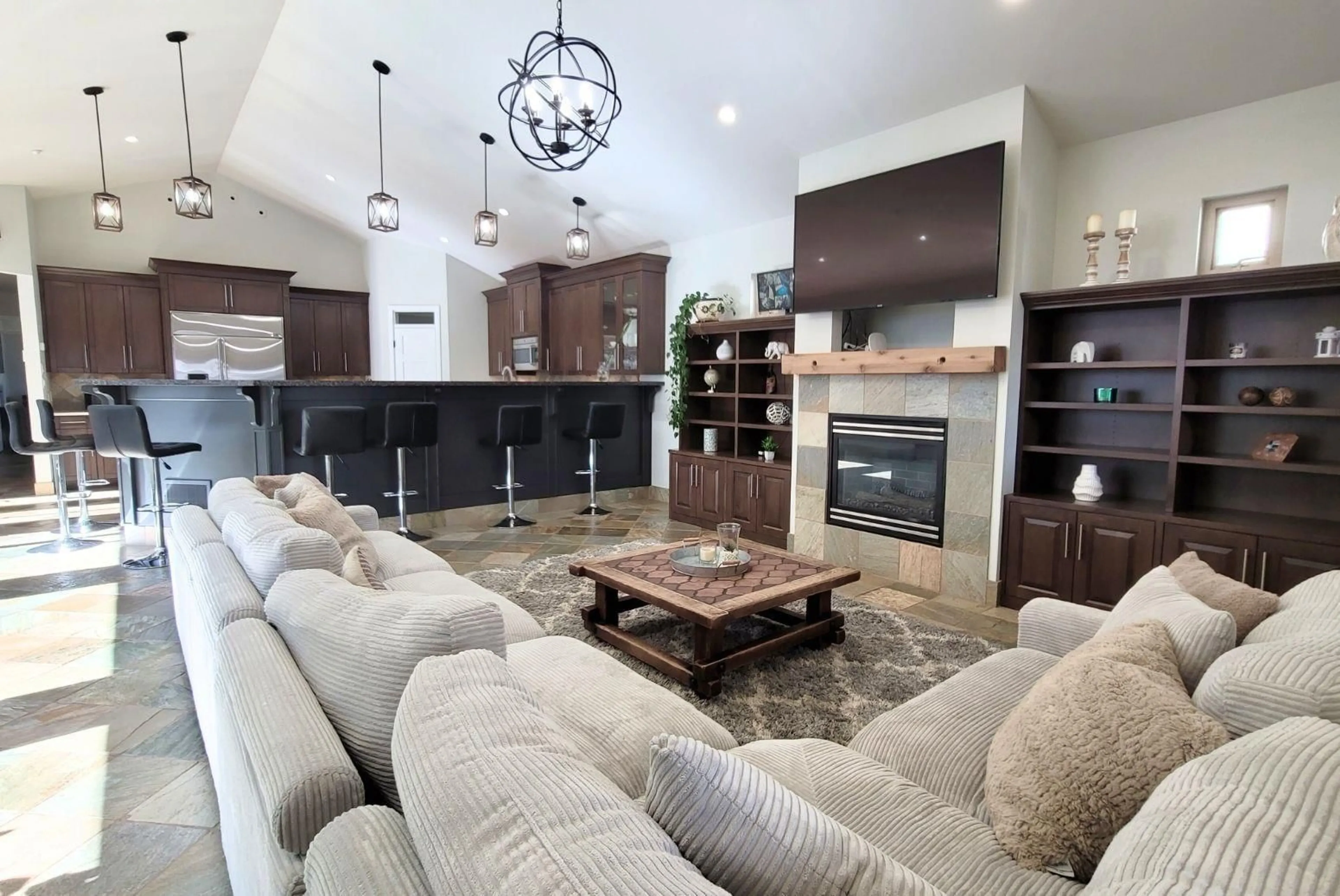 Open concept kitchen, unknown for 1247 STAYTE ROAD, White Rock British Columbia V4B4Z1