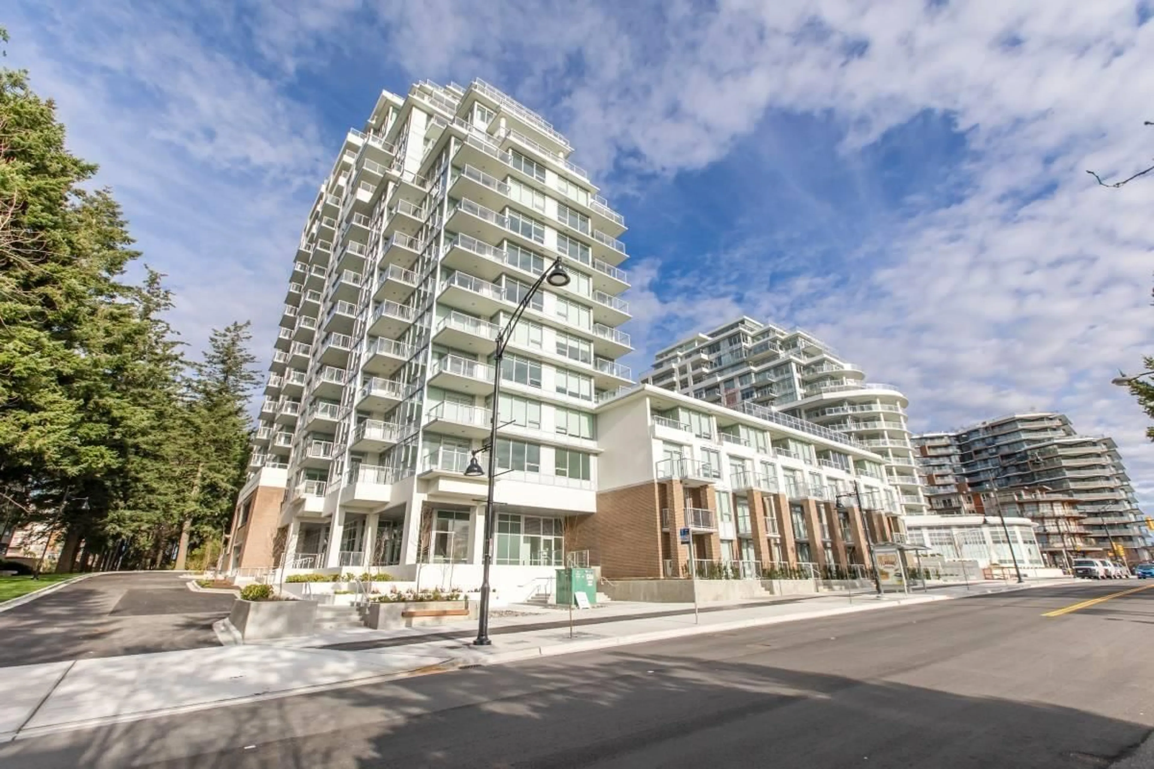 Unknown for 311 - 15165 THRIFT AVENUE, White Rock British Columbia V4B0C1