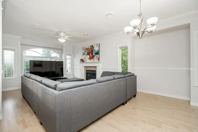 12773 90 AVENUE, Surrey 5
