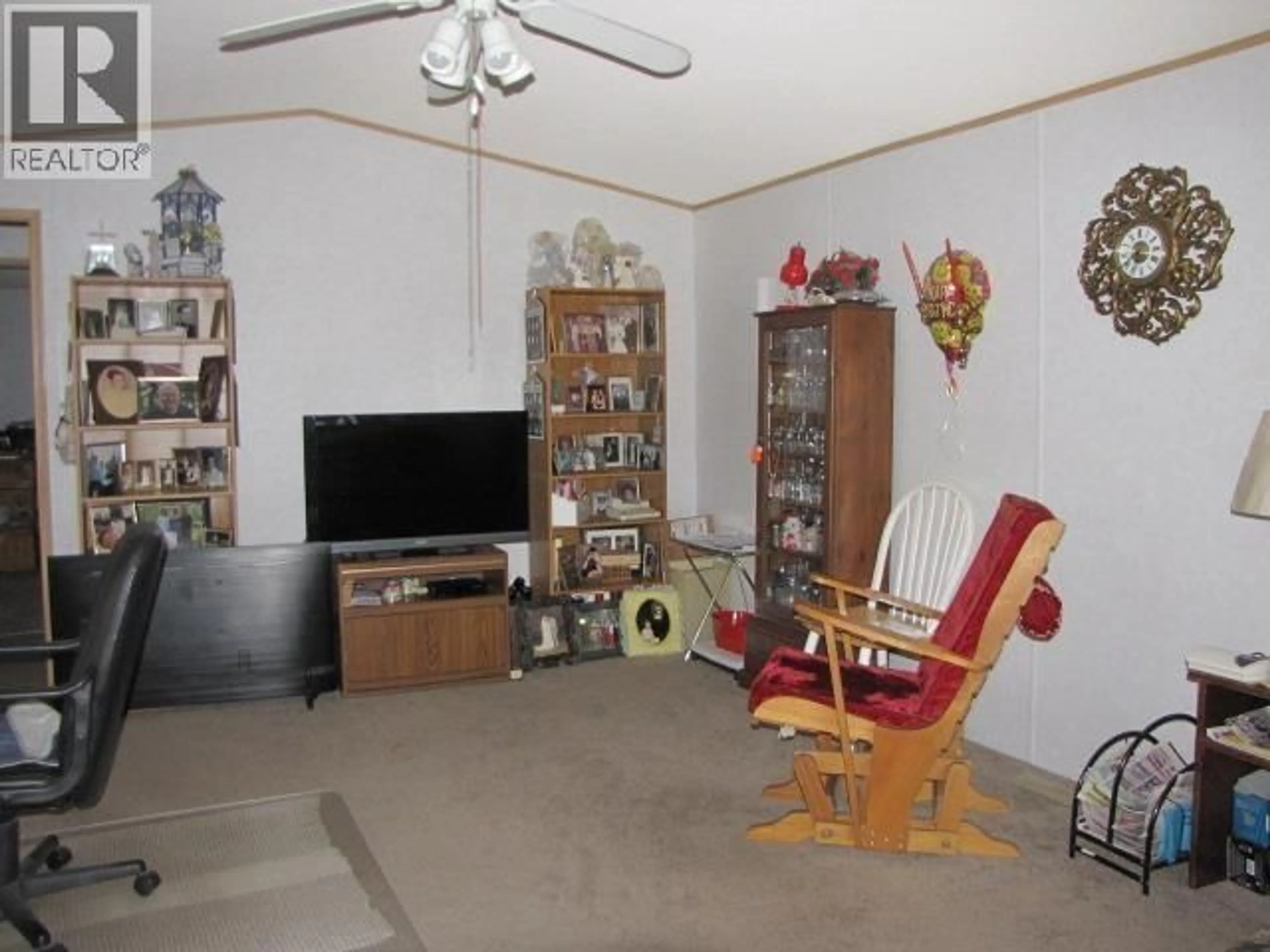 A pic of a room for 1 - 1700 BROADWAY AVENUE, Williams Lake British Columbia V2G2W5