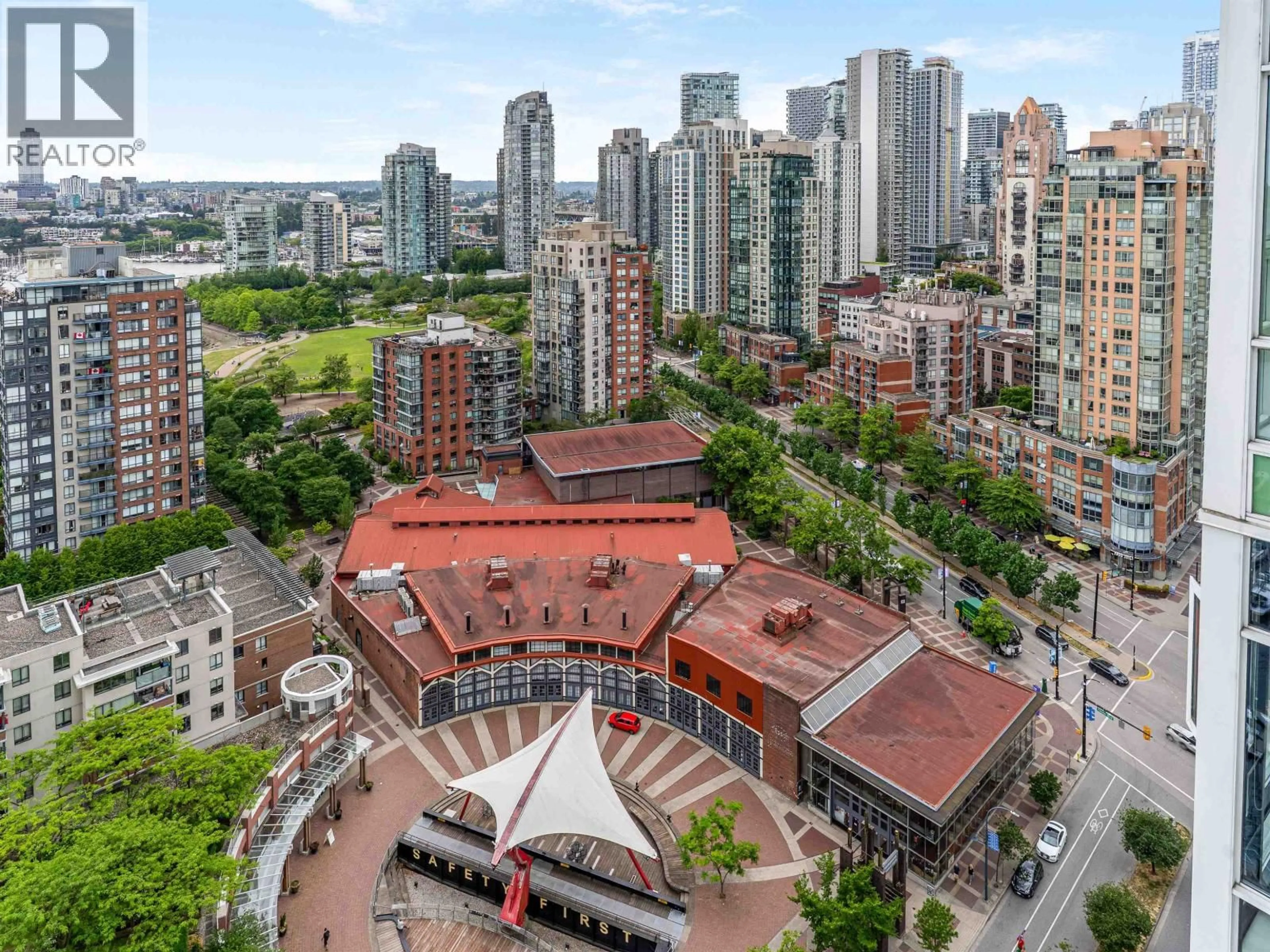 A pic from outside/outdoor area/front of a property/back of a property/a pic from drone, city buildings view from balcony for 2807 - 1199 MARINASIDE CRESCENT, Vancouver British Columbia V6Z2Y2