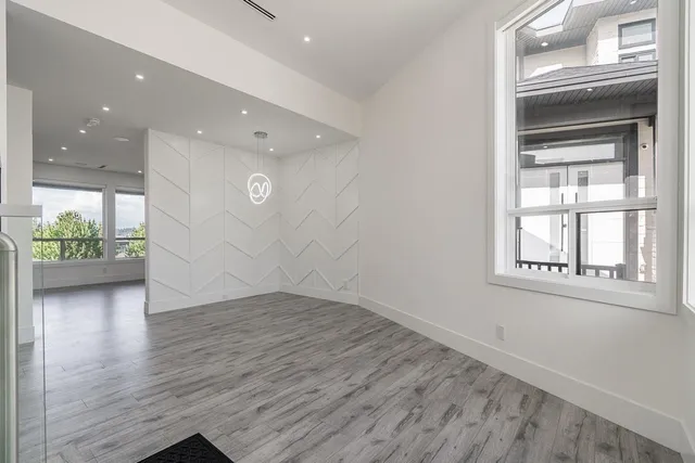 15051 63A AVENUE, Surrey 3
