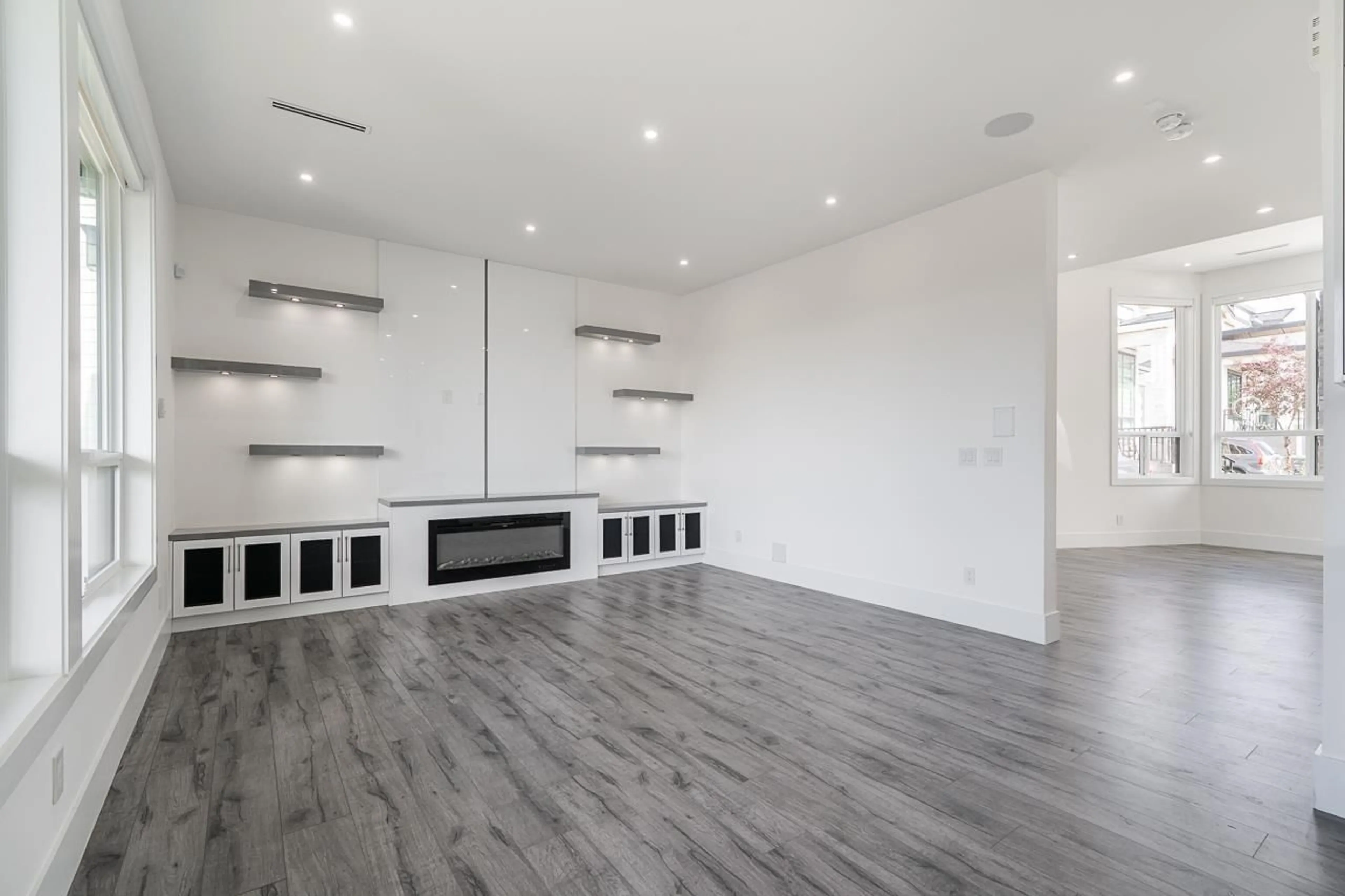 Home theater for 15051 63A AVENUE, Surrey British Columbia V3S3H8