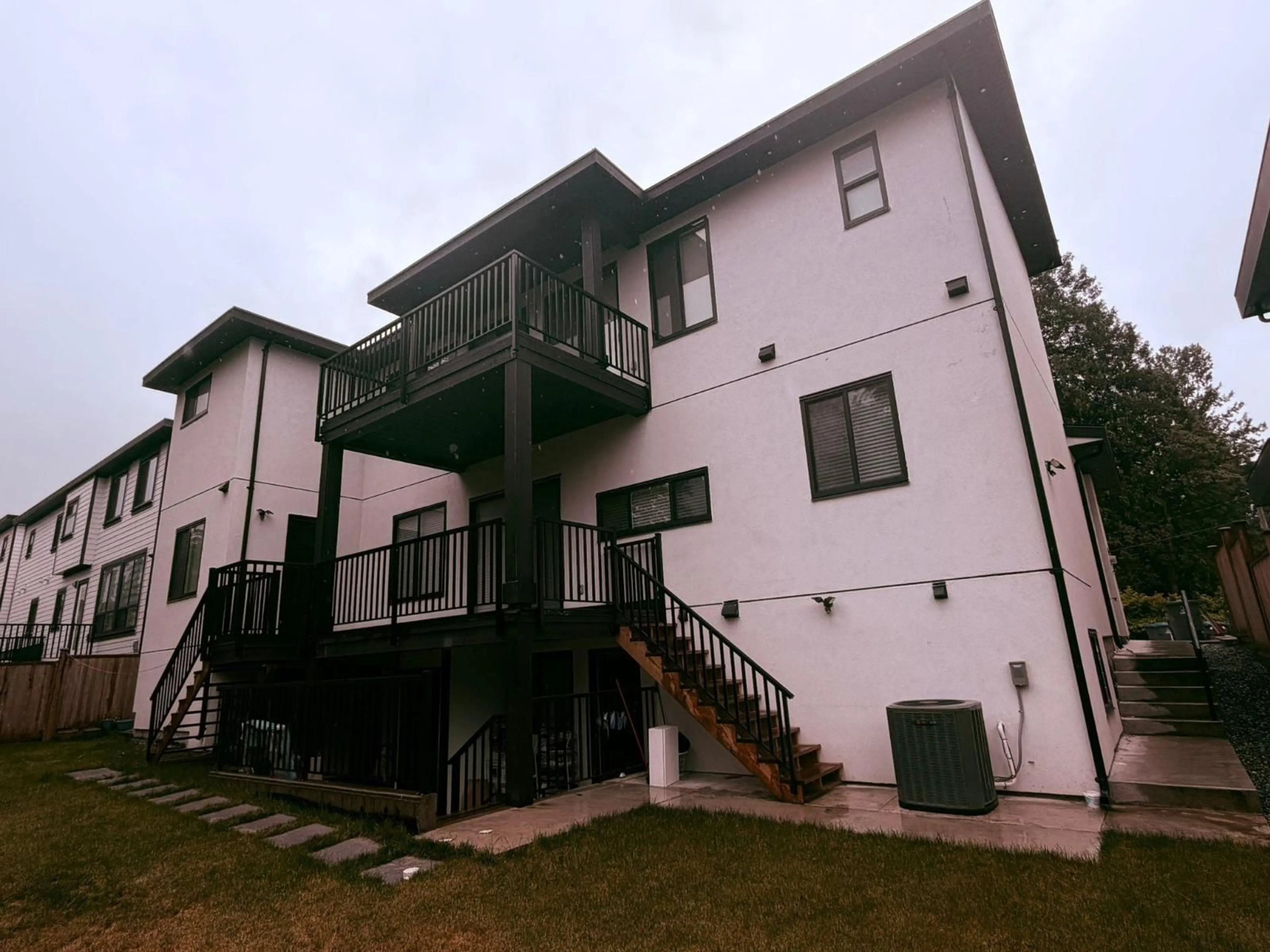 Unknown for 12655 106A AVENUE, Surrey British Columbia V3V5K4