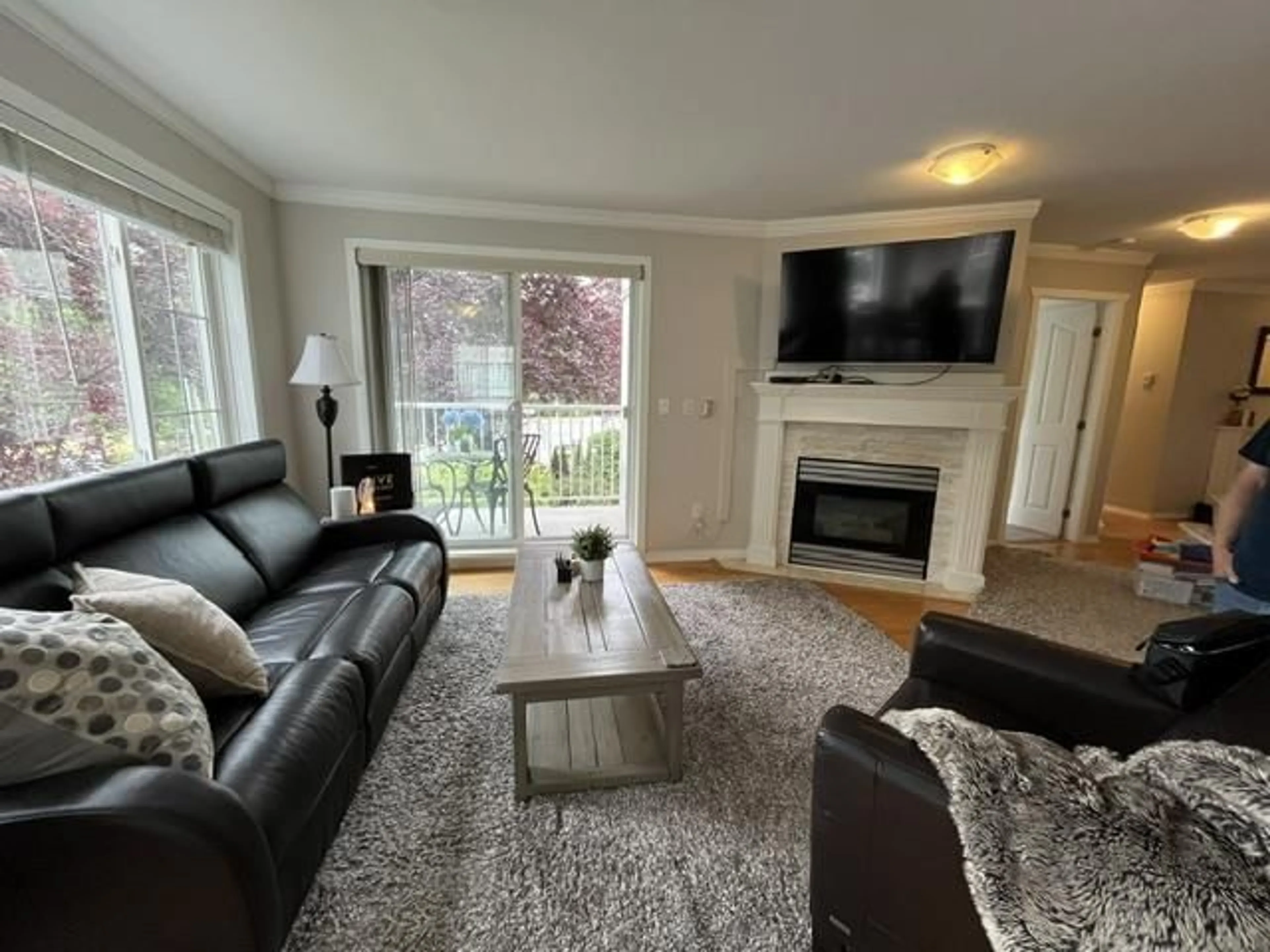 Living room with furniture, wood/laminate floor for 212 - 5465 201 STREET, Langley British Columbia V3A1P8
