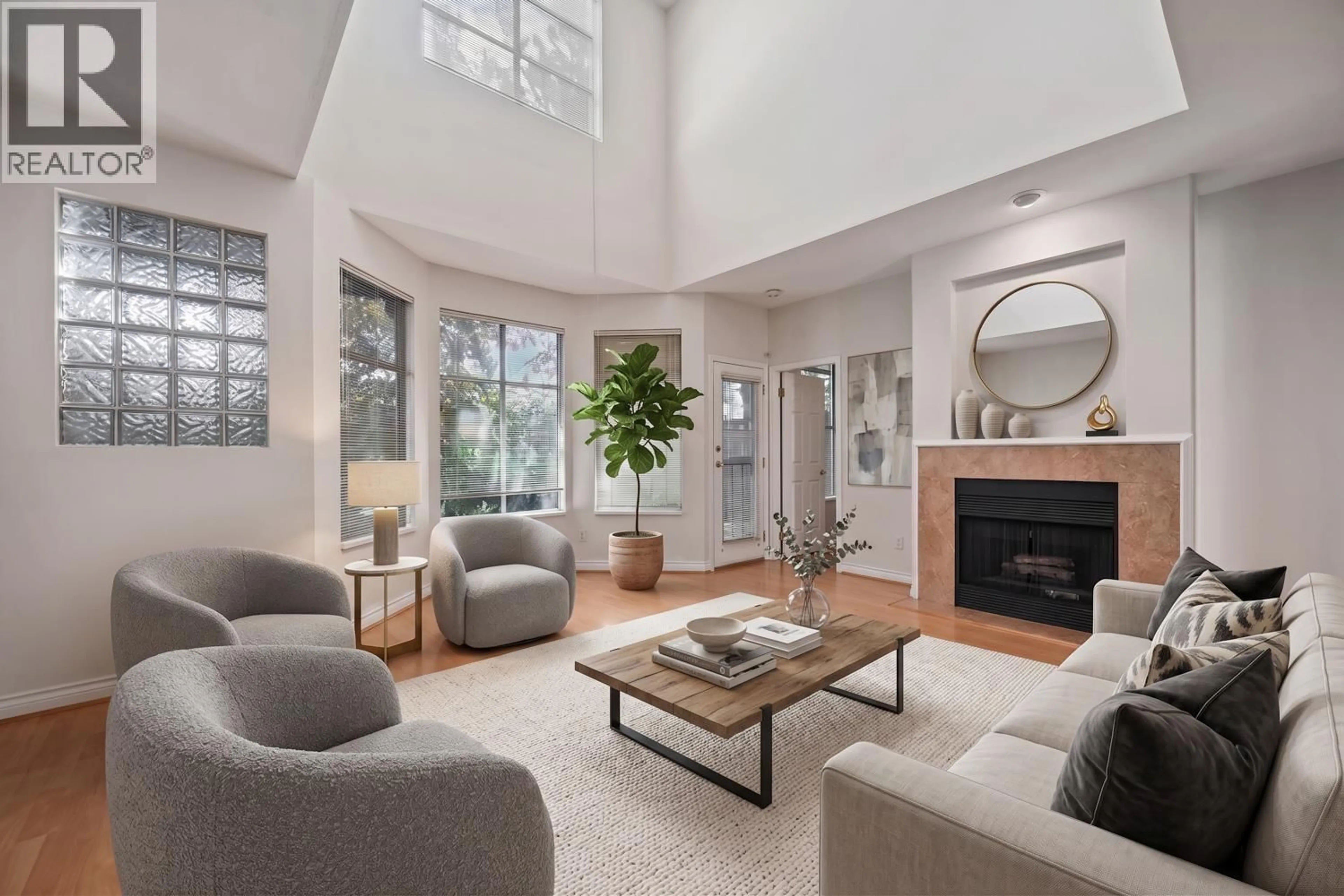 Living room with furniture, unknown for 27 - 7695 ST. ALBANS ROAD, Richmond British Columbia V6Y3W8
