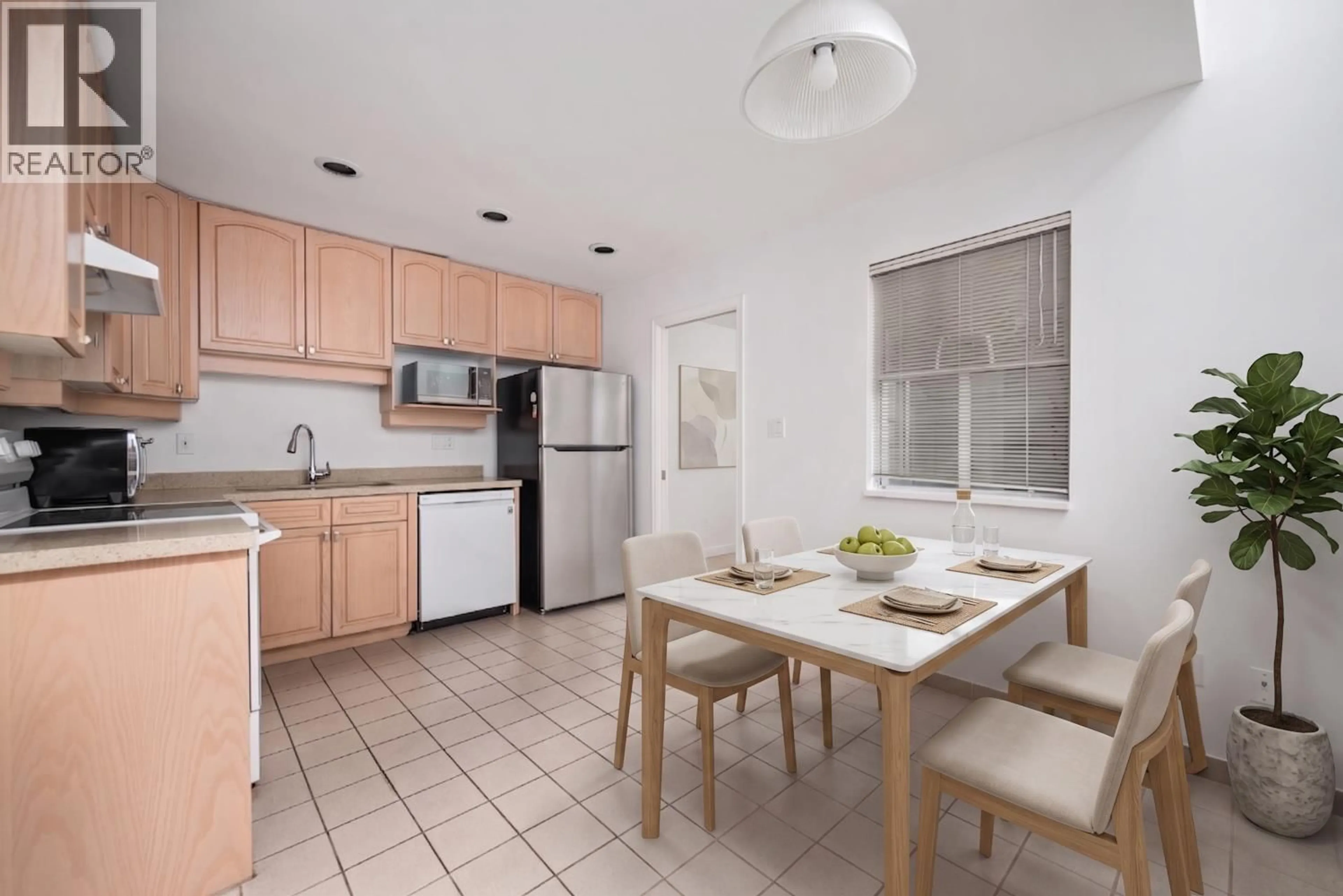 Standard kitchen, ceramic/tile floor for 27 - 7695 ST. ALBANS ROAD, Richmond British Columbia V6Y3W8