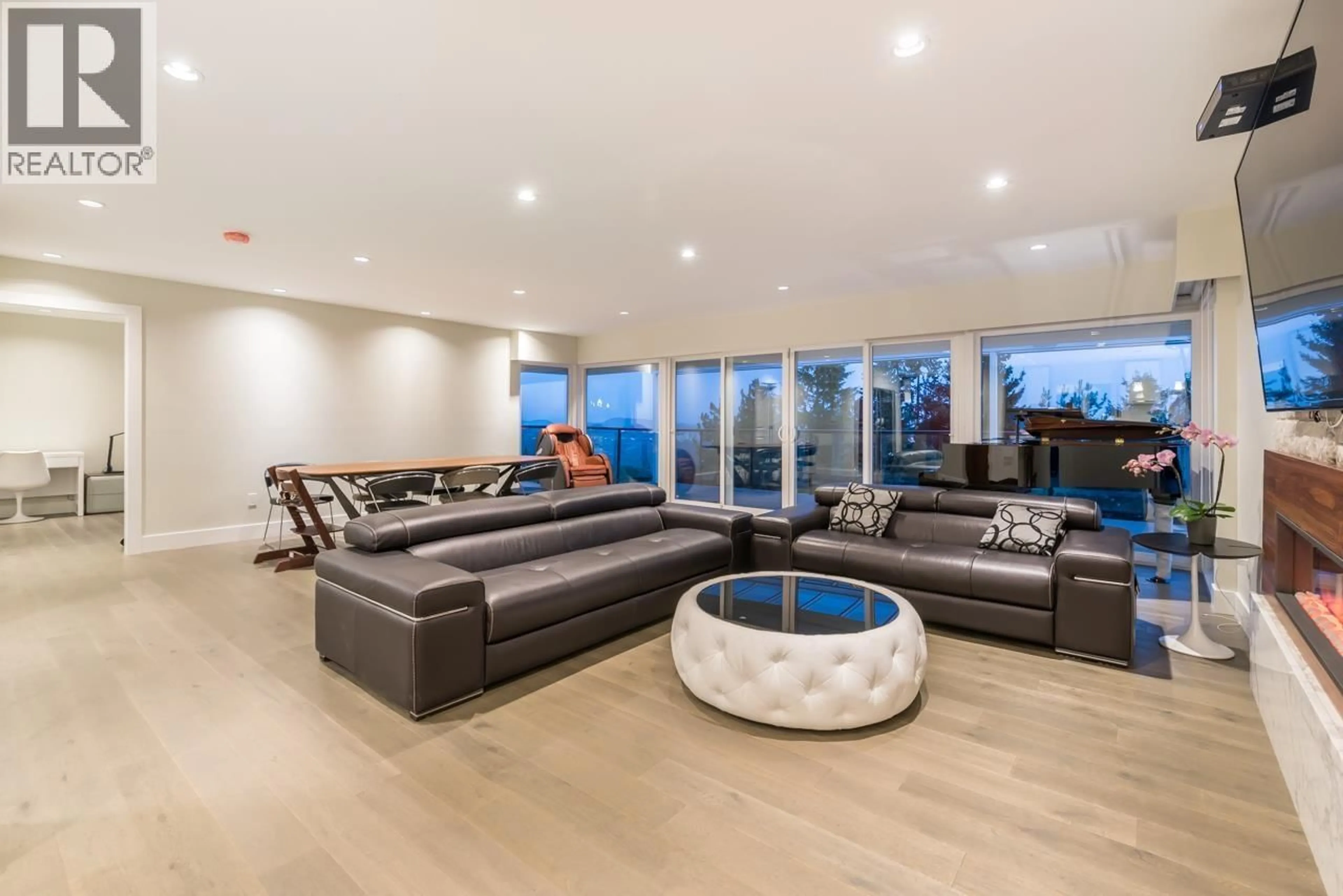 Unknown for 1441 CHARTWELL DRIVE, West Vancouver British Columbia V7S2R9