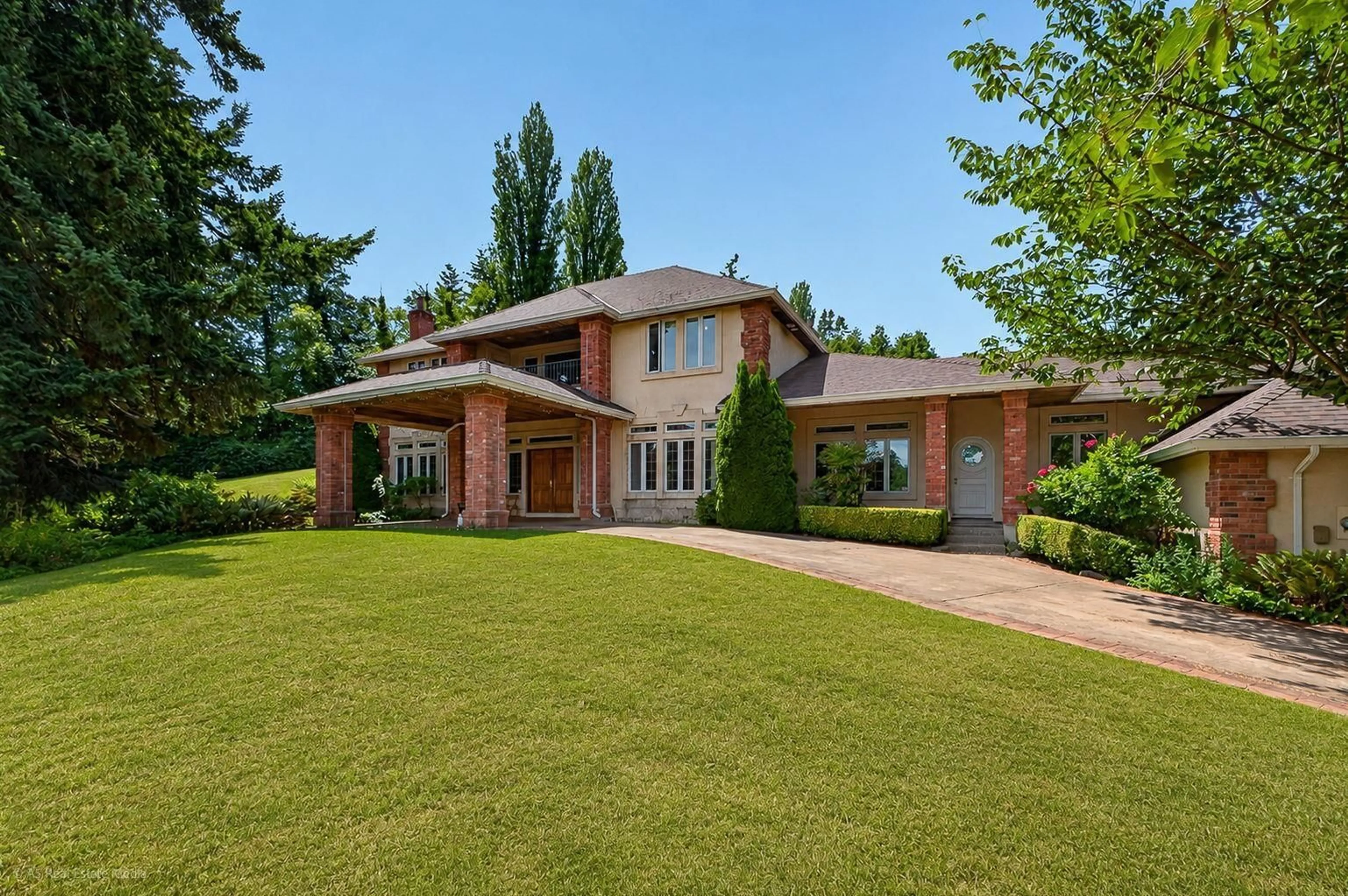 Home with brick exterior material, unknown for 14078 31A AVENUE, Surrey British Columbia V4P2J4