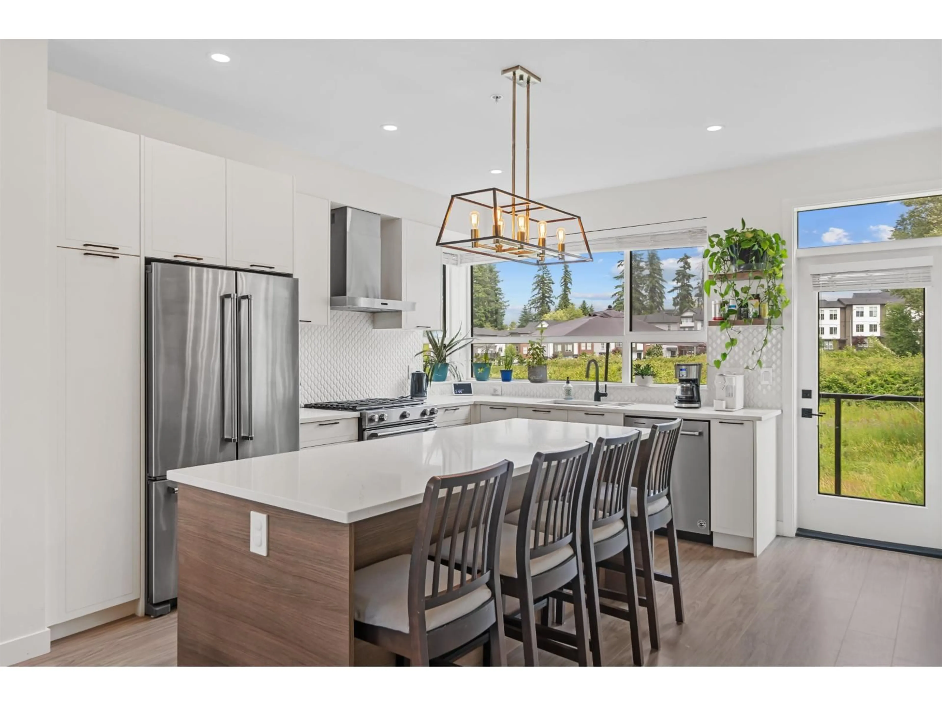 Open concept kitchen, ceramic/tile floor for 82 - 20150 81 AVENUE, Langley British Columbia V2Y3L8
