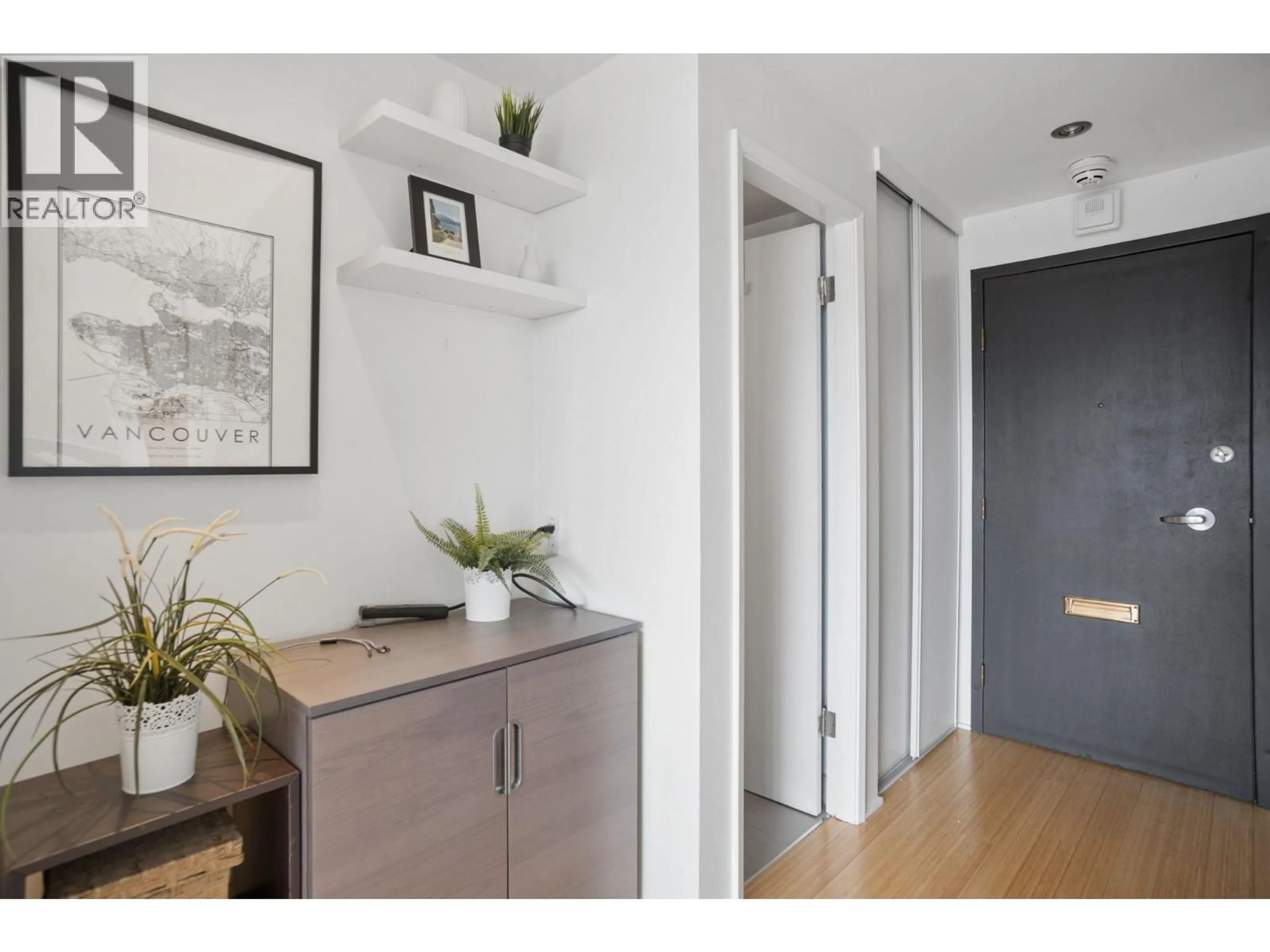 Indoor entryway for 1703 - 1330 HARWOOD STREET, Vancouver British Columbia V6E1S8