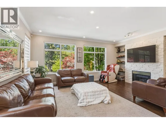 19 - 5240 OAKMOUNT CRESCENT, Burnaby 3
