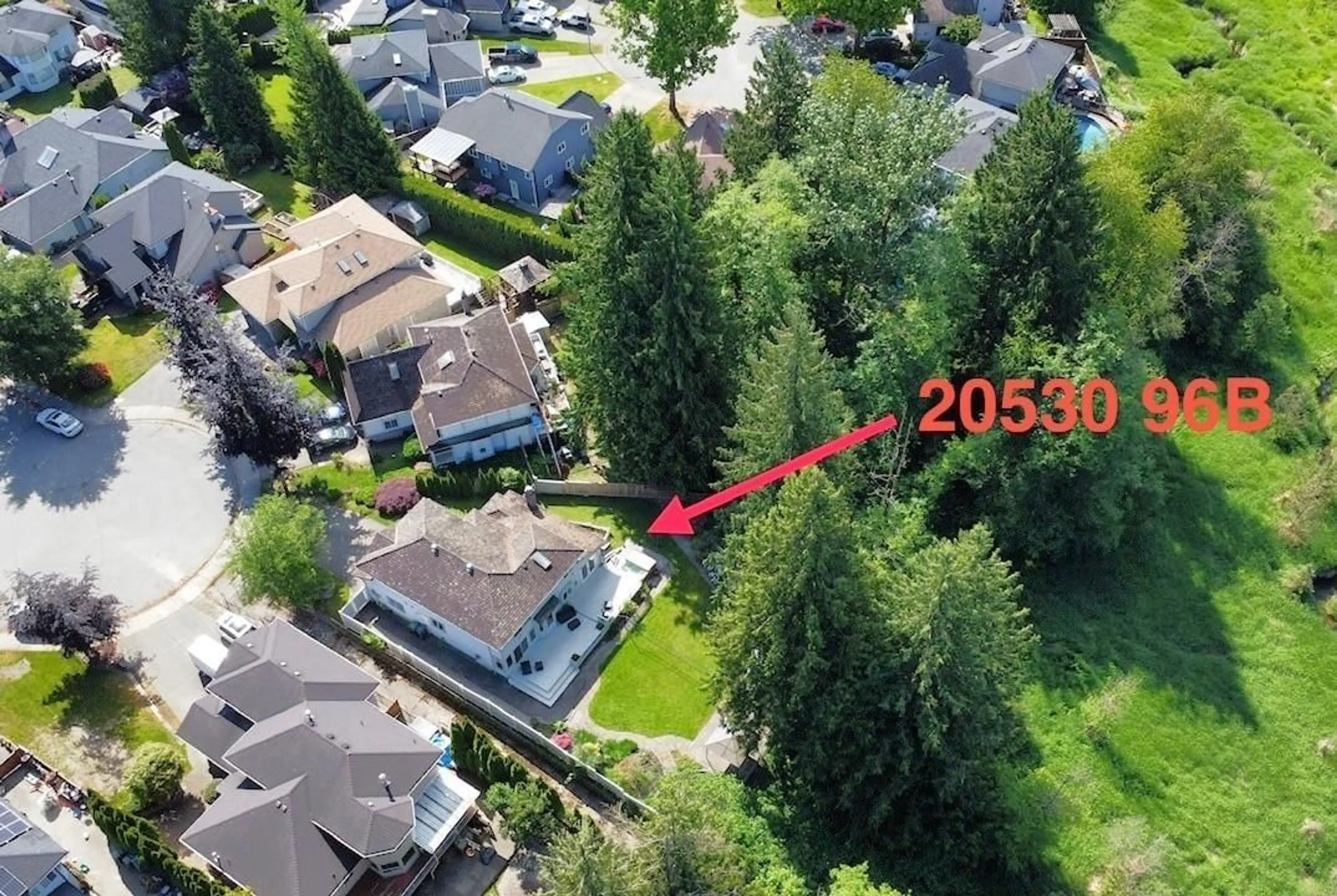 A pic from outside/outdoor area/front of a property/back of a property/a pic from drone, street for 20530 96B AVENUE, Langley British Columbia V1M2H4