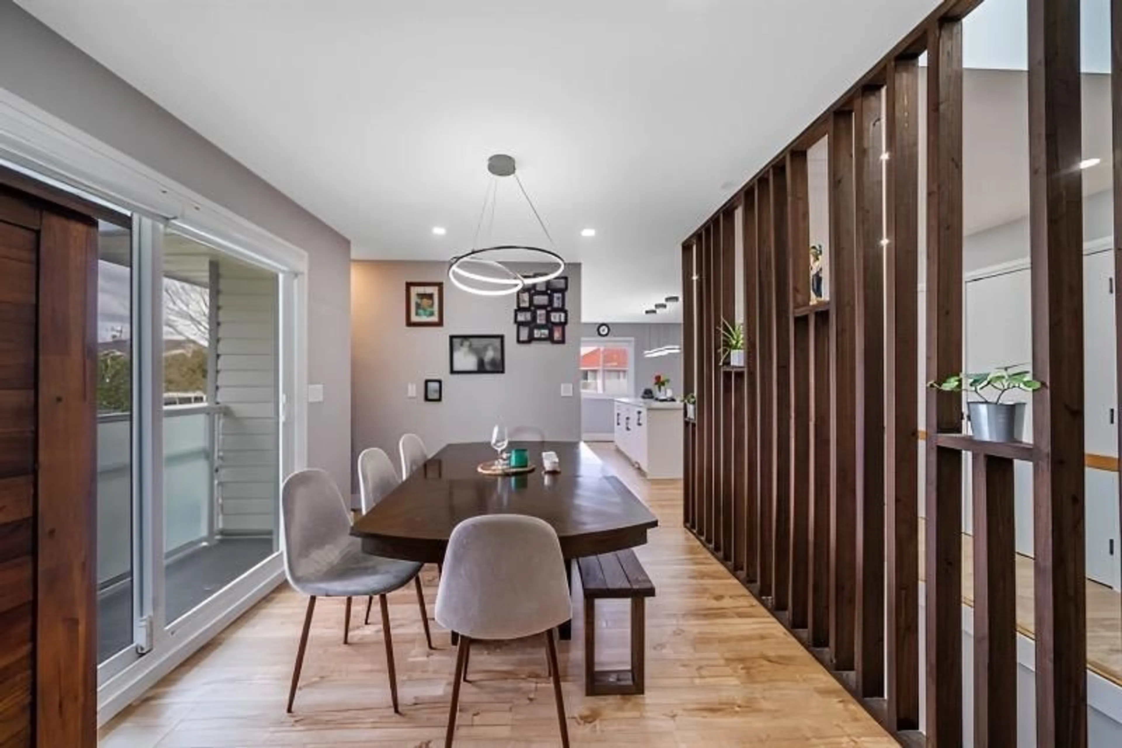 Dining room, wood/laminate floor for 9482 153 STREET, Surrey British Columbia V3R9C7