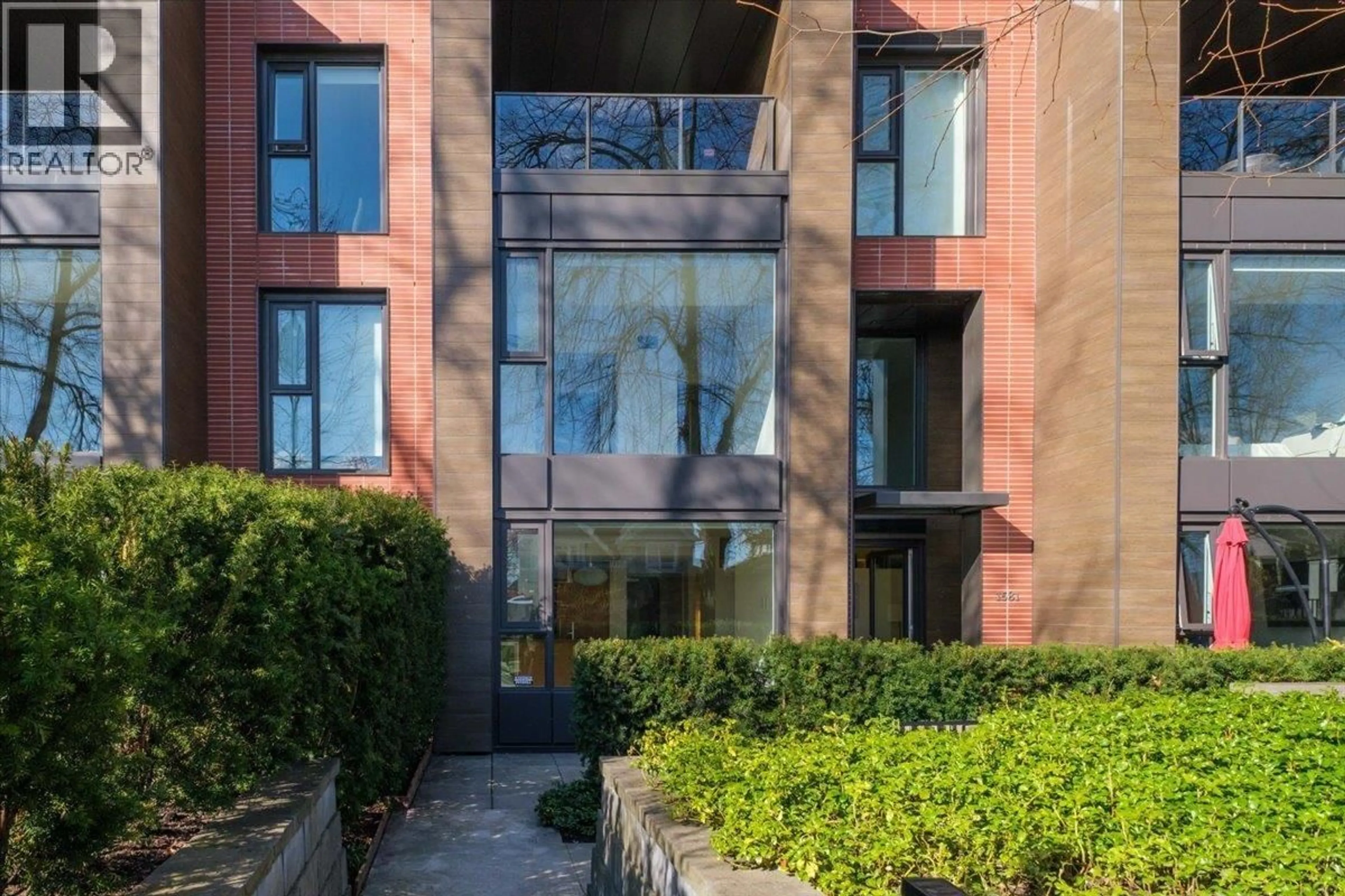 Unknown for 1581 57TH AVENUE, Vancouver British Columbia V6P0H7