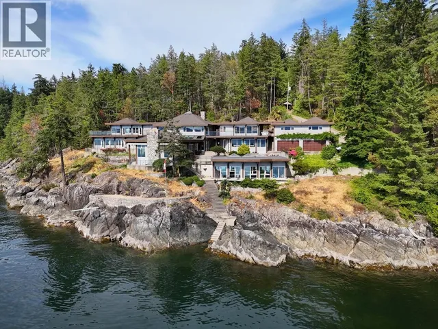 11579 SUNSHINE COAST HIGHWAY, Halfmoon Bay 2