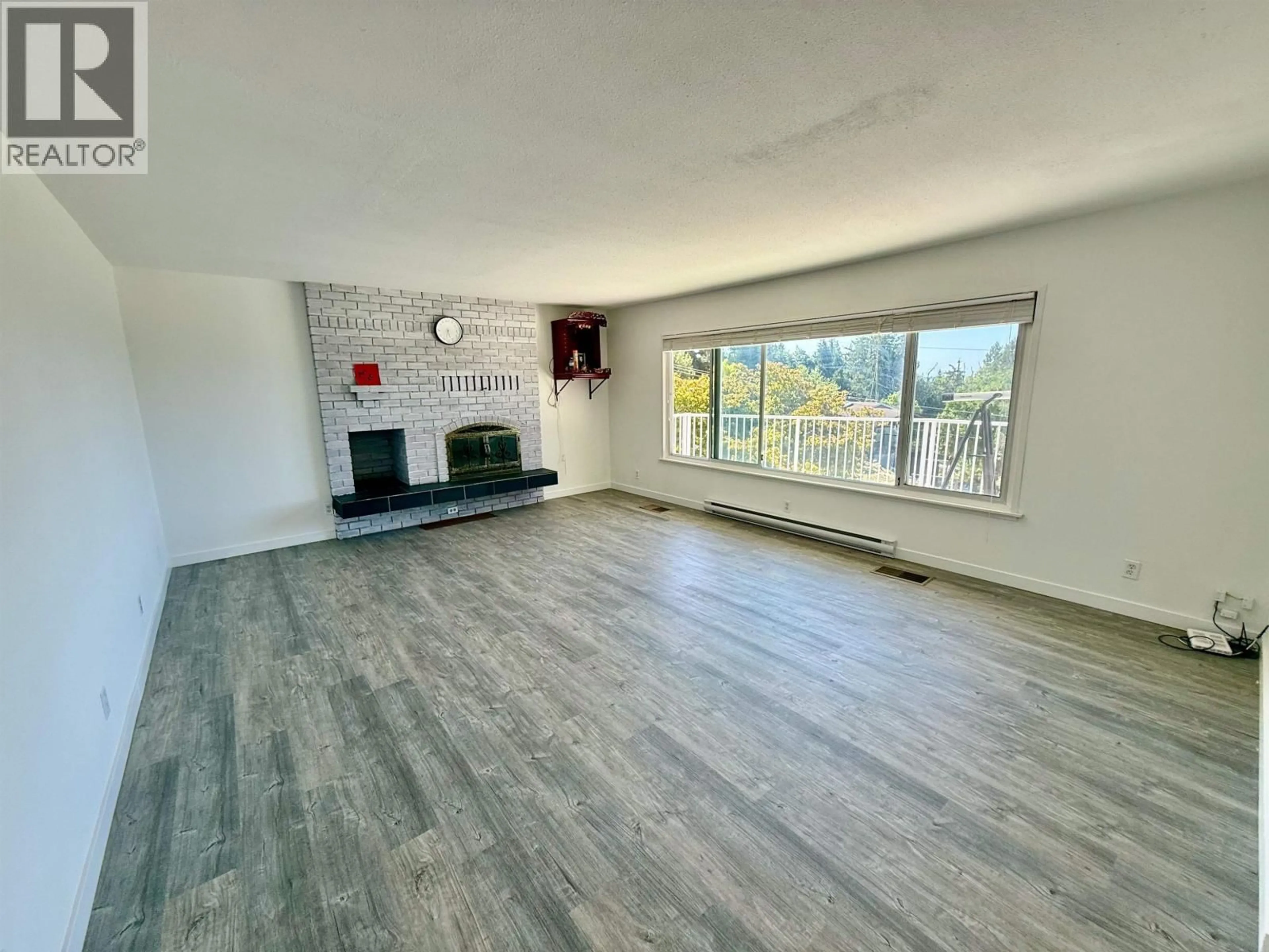 A pic of a room for 6472 JASPER ROAD, Sechelt British Columbia V7Z0S6