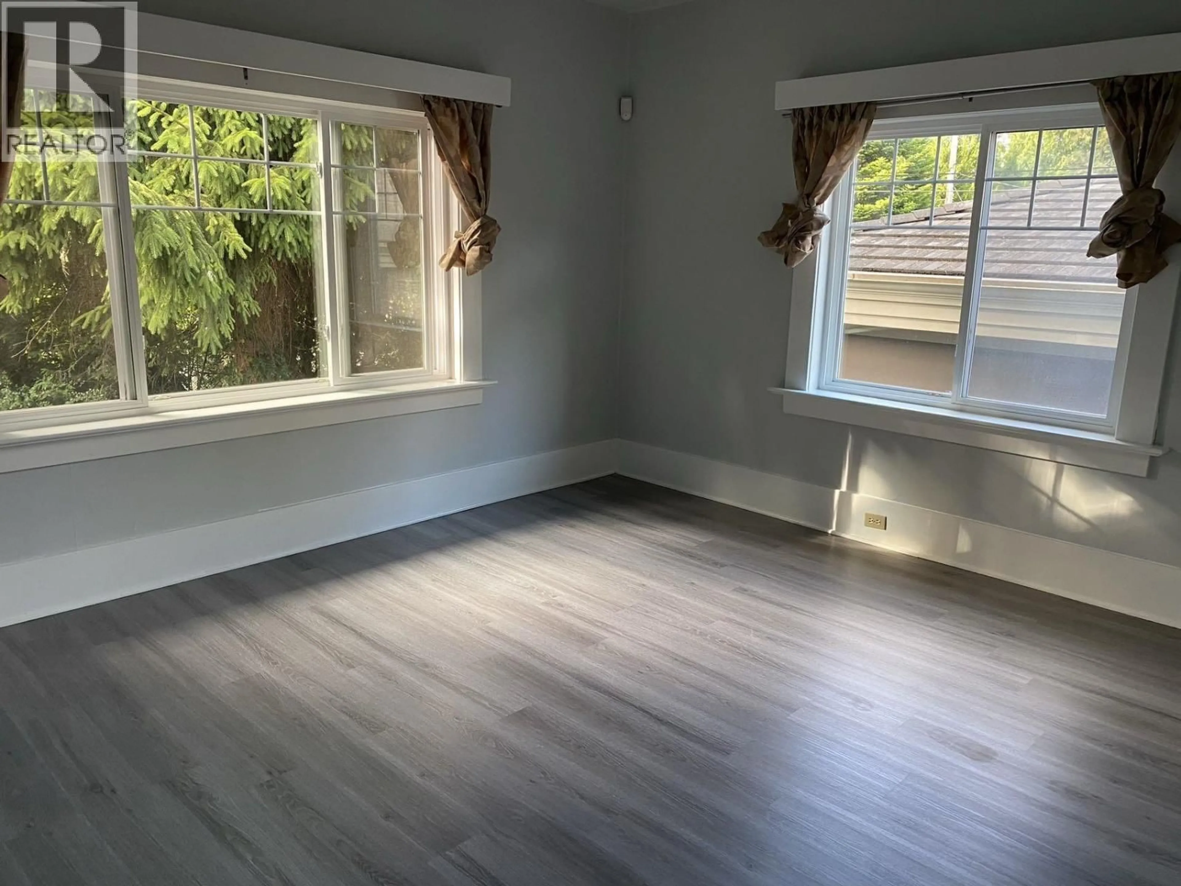 A pic of a room for 7616 BURRIS STREET, Burnaby British Columbia V5E1Z3