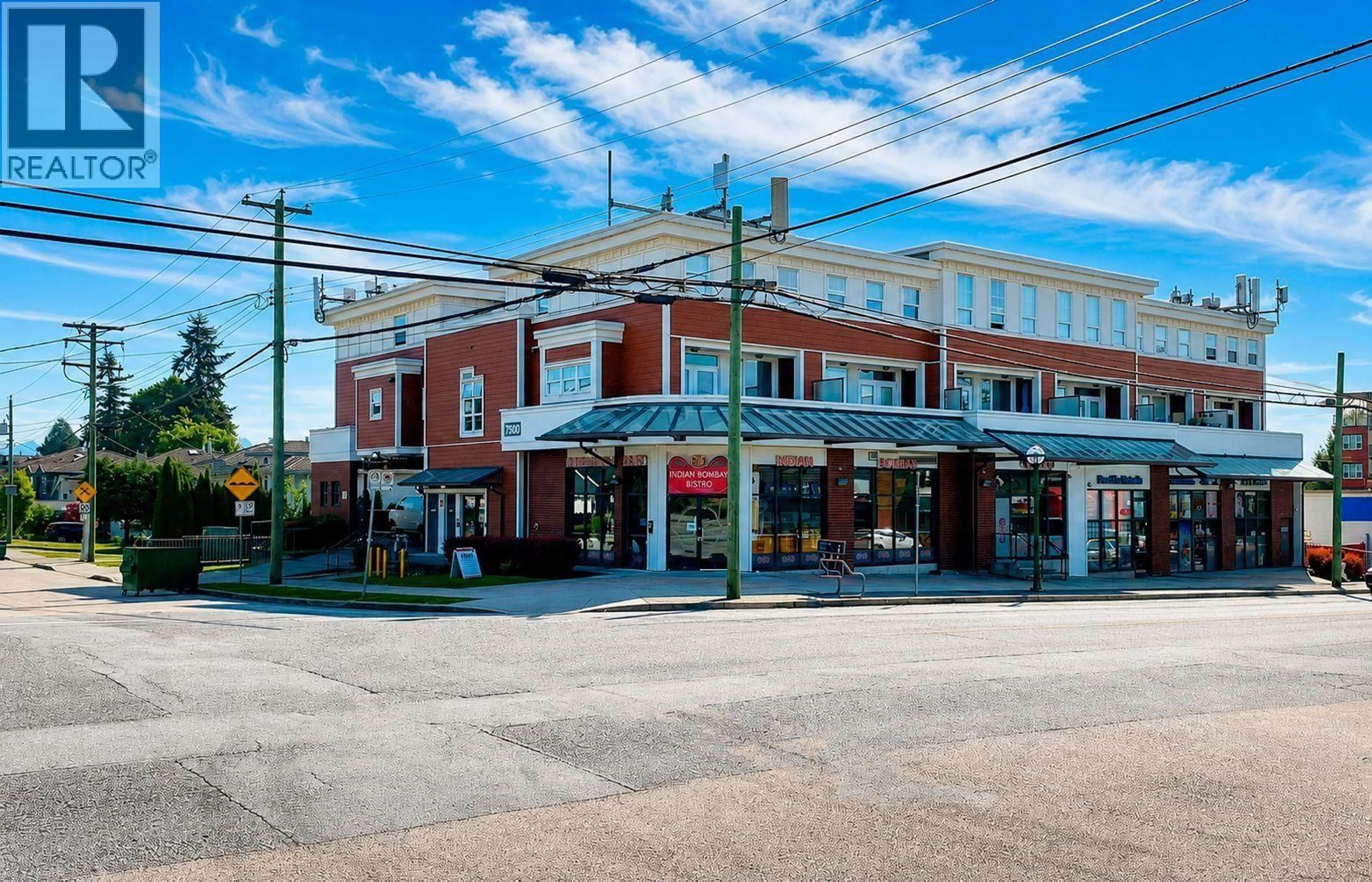 Patio, building for 205 - 7908 GRAHAM AVENUE, Burnaby British Columbia V3N1V9