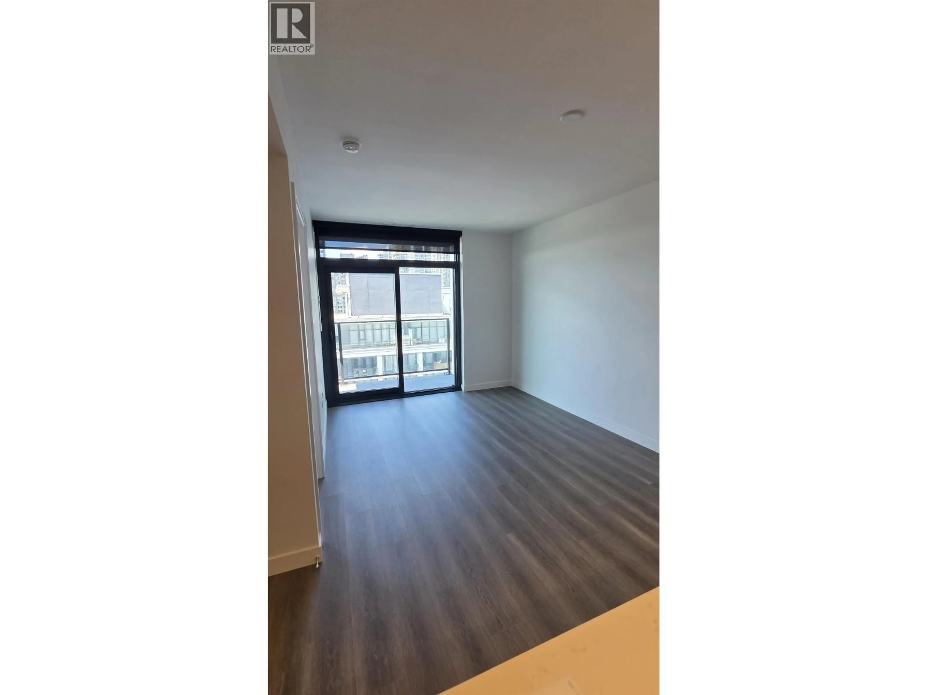 A pic of a room for 1603 - 6608 SUSSEX AVENUE, Burnaby British Columbia V5H3C7