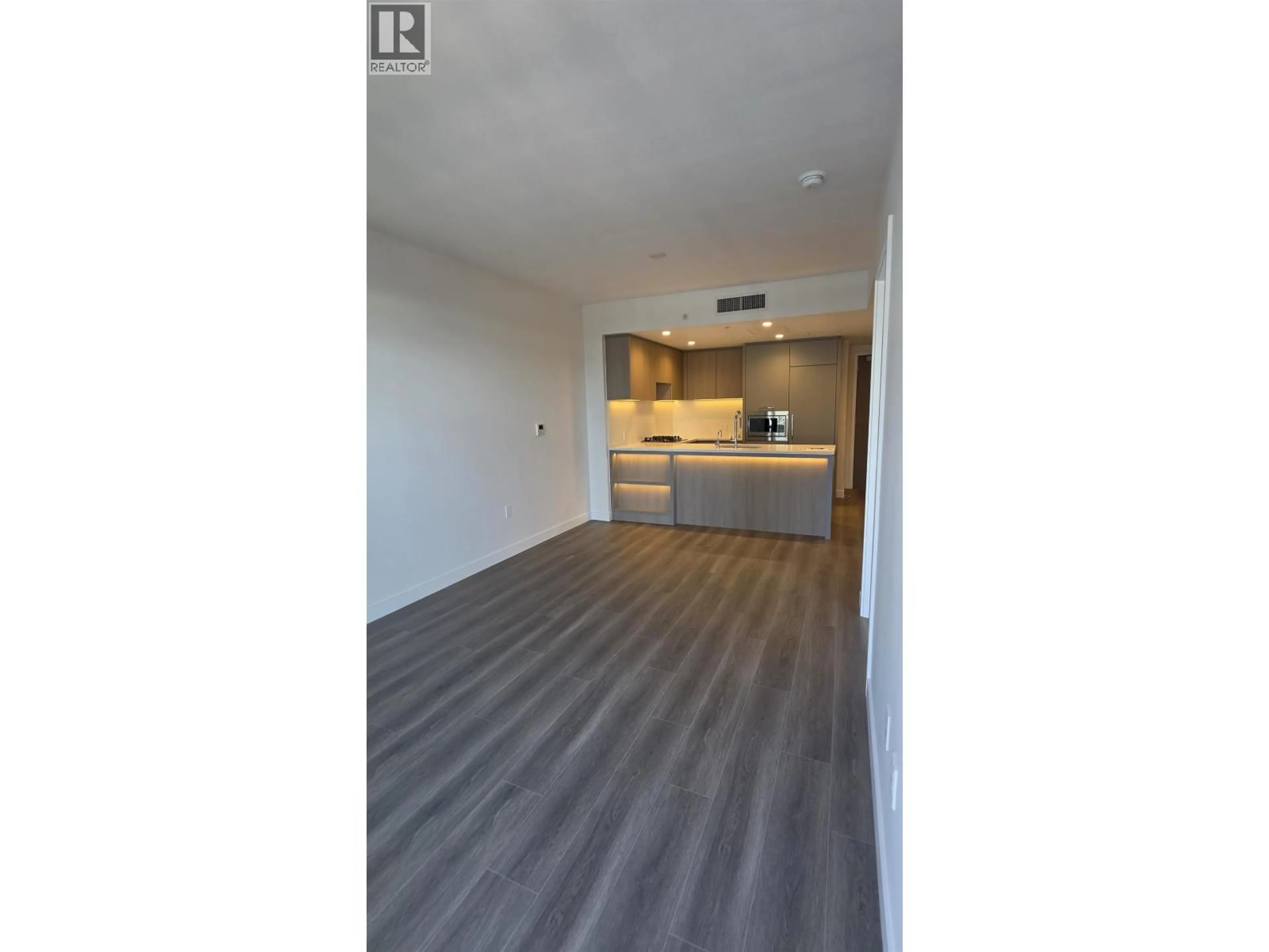 Unknown for 1603 - 6608 SUSSEX AVENUE, Burnaby British Columbia V5H3C7