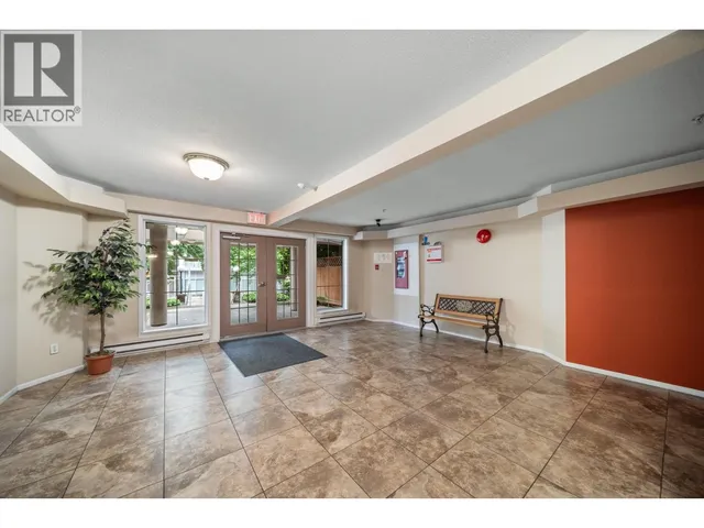 412 - 525 AGNES STREET, New Westminster 4