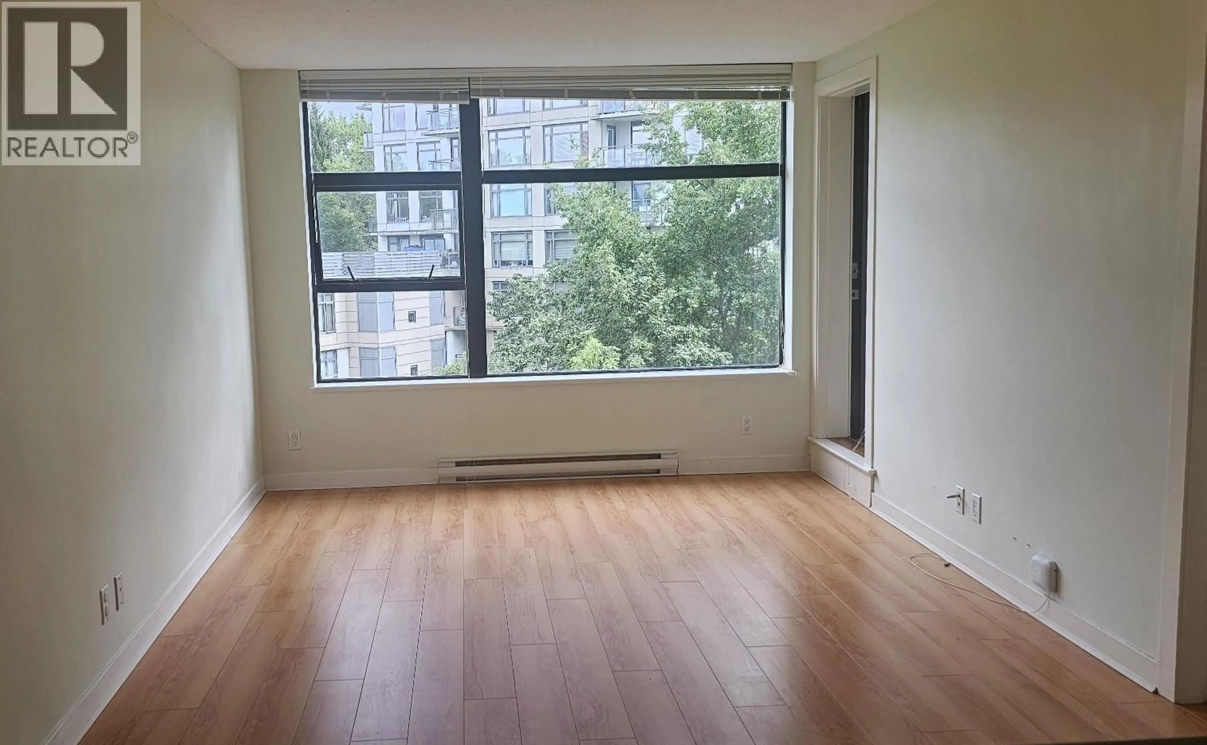 A pic of a room for 601 - 5380 OBEN STREET, Vancouver British Columbia V5R6H7