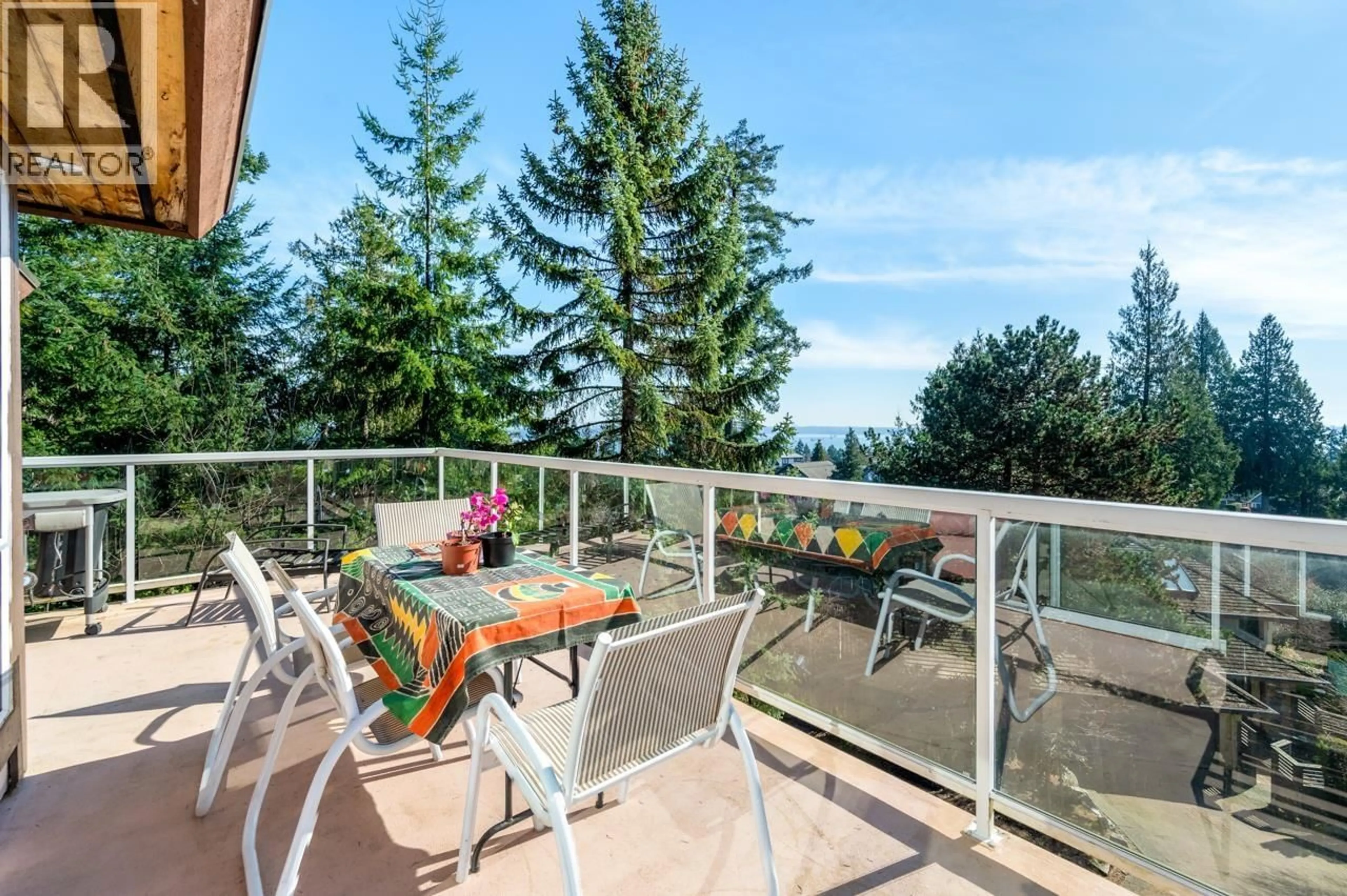 Patio, water/lake/river/ocean view for 4815 HEADLAND CLOSE, West Vancouver British Columbia V7W3C2