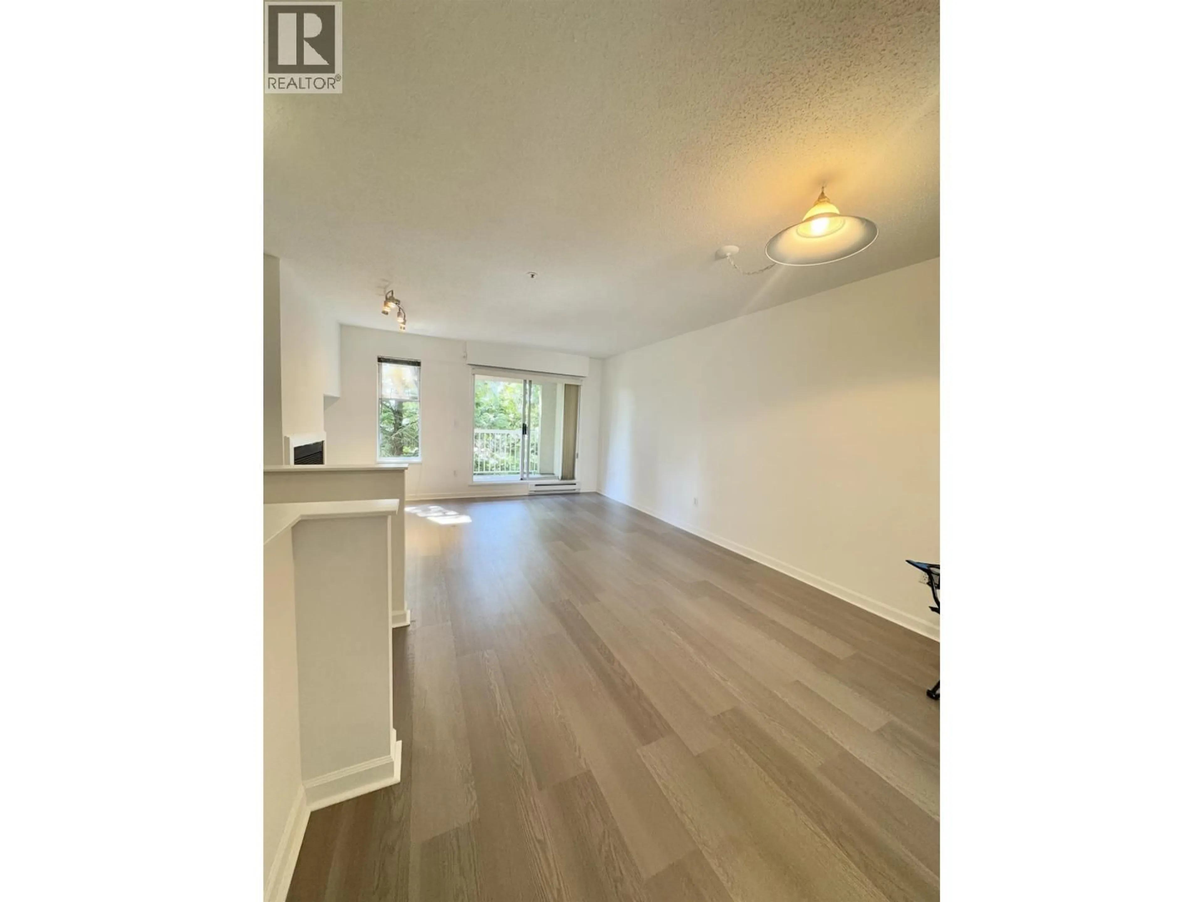A pic of a room for 202 - 3683 WELLINGTON AVENUE, Vancouver British Columbia V5R4Z5