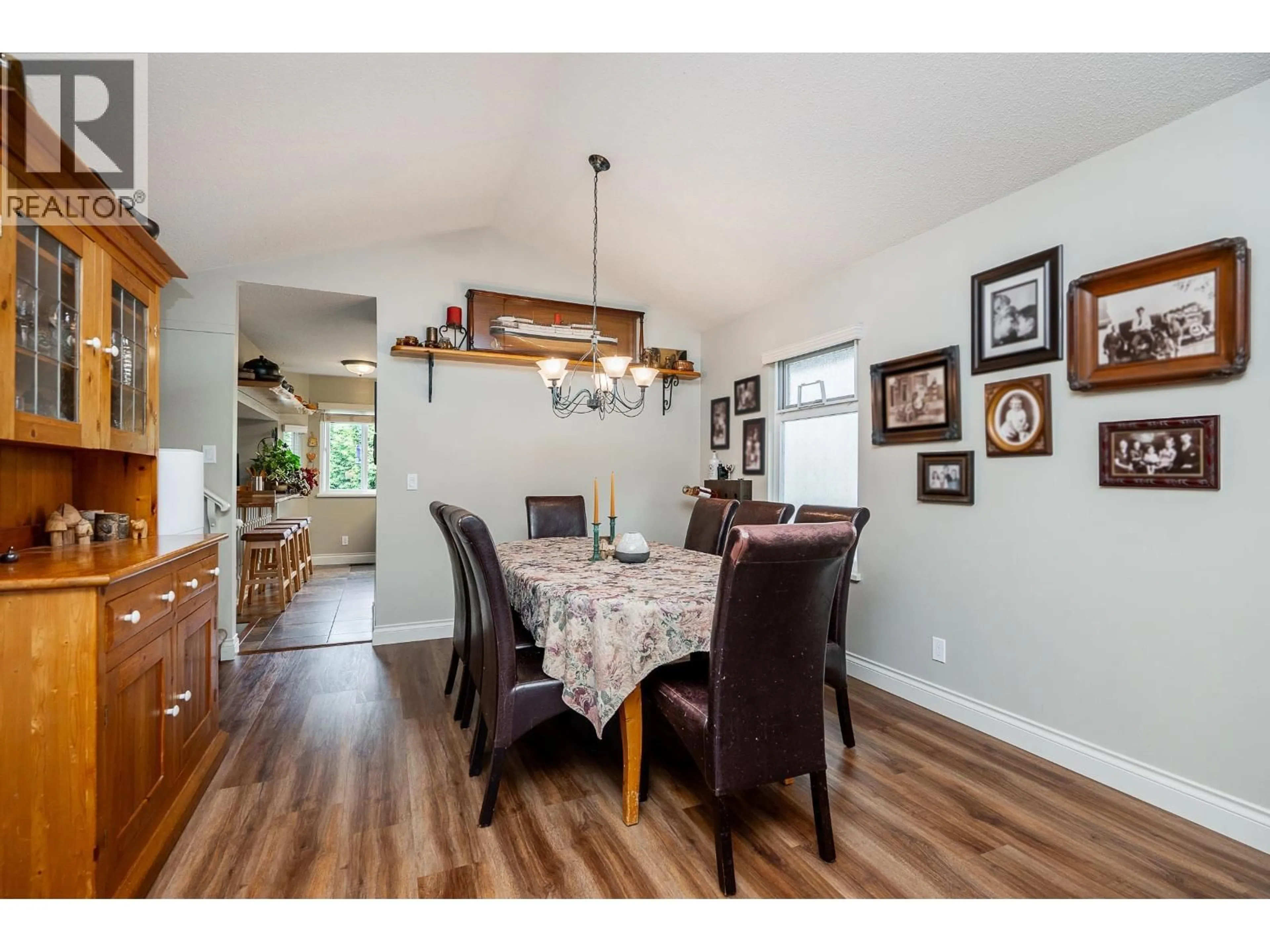 Dining room, wood/laminate floor for 1299 JORDAN STREET, Coquitlam British Columbia V3B6P1