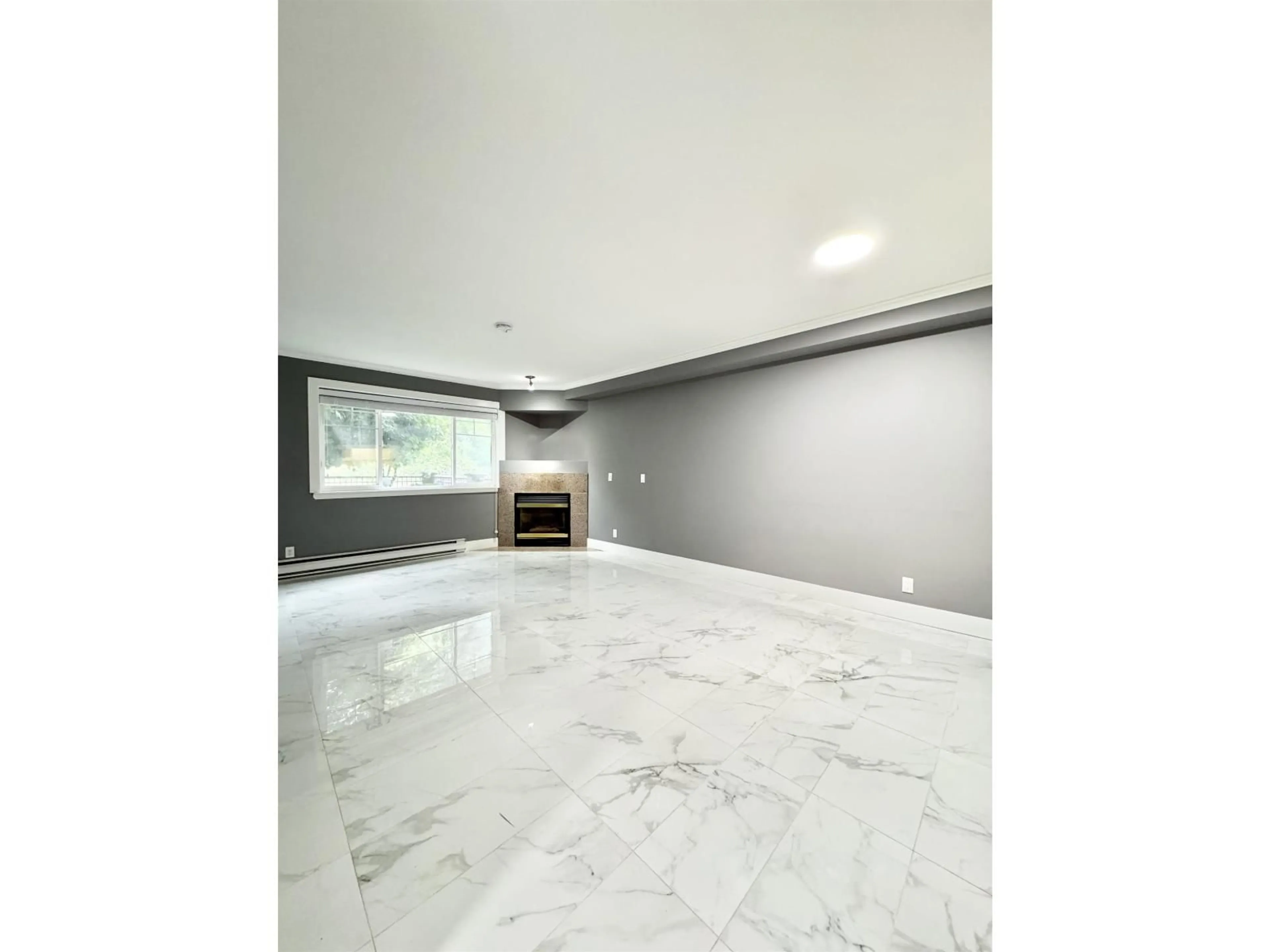 Unknown for 104 - 9865 140 STREET, Surrey British Columbia V3T4M4