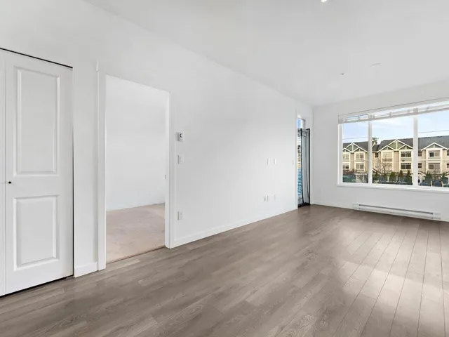 203 - 15858 FRASER HIGHWAY, Surrey 4
